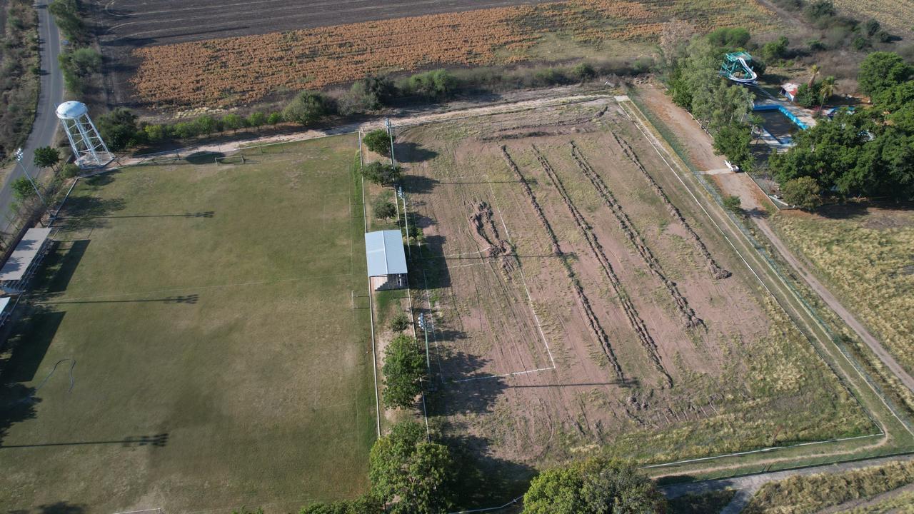 CONSTRUCCIÓN DE CANCHA FÚTBOL 5 EN LA UNIDAD DEPORTIVA MUNICIPAL EN MOCORITO 1