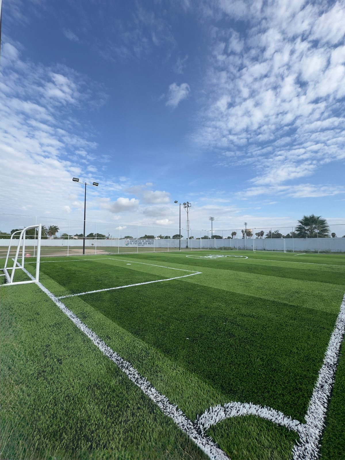 CONSTRUCCIÓN DE CANCHA FÚTBOL 5 EN CABECERA EN NAVOLATO