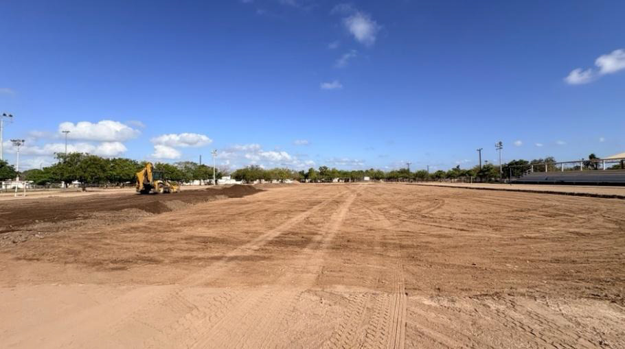 CONSTRUCCIÓN DE CANCHA FÚTBOL 11 EN UNIDAD DEPORTIVA JULIO LERMA QUINTERO EN ELOTA