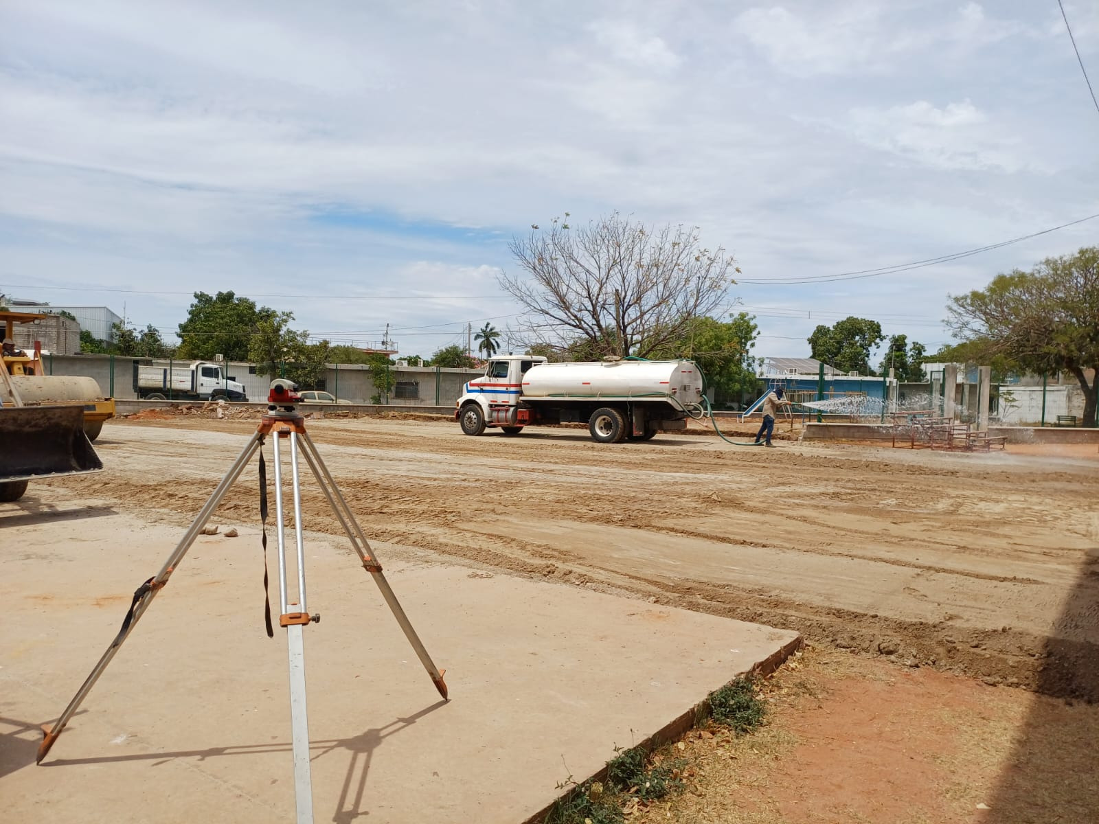 CONSTRUCCIÓN DE CANCHA FÚTBOL 5 EN EL GATAL EN EL FUERTE