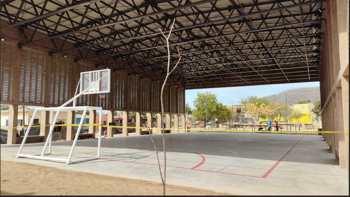 REHABILITACIÓN DE MULTICANCHA EN ESPACIO DEPORTIVO CON CENTRO DE DESARROLLO COMUNITARIO Y ESPACIO PÚBLICO EN MAZATLÁN