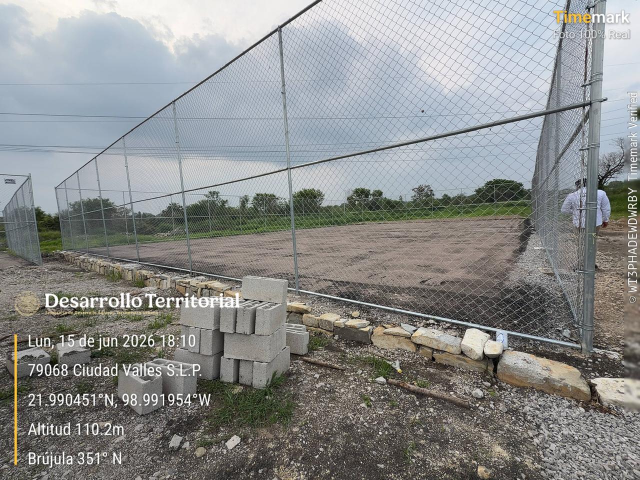 CONSTRUCCIÓN DE CANCHA DE FÚTBOL 5 EN CAMPO MODESTO DELGADO 1 EN CIUDAD VALLES