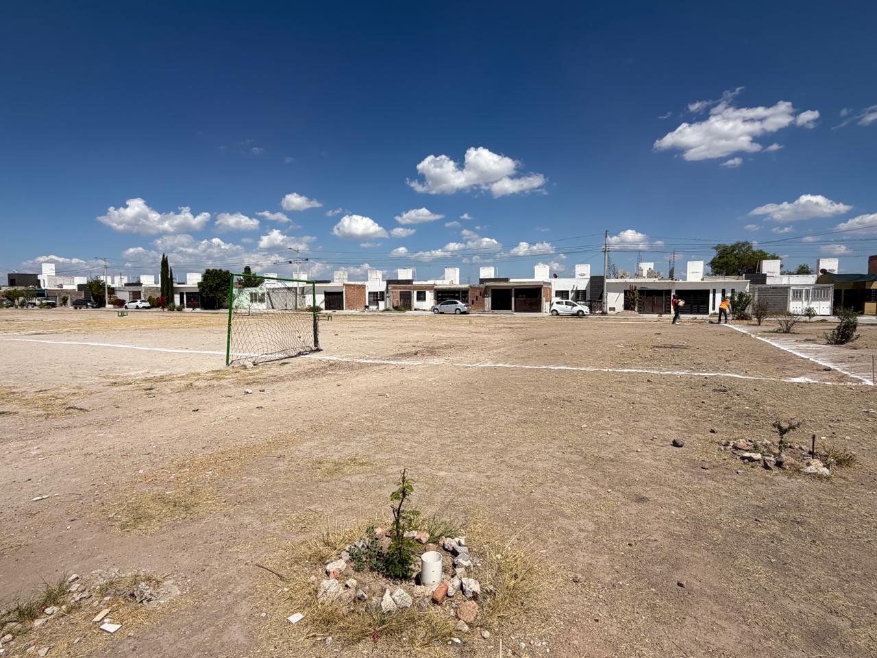 CONSTRUCCIÓN DE CANCHA DE FÚTBOL 5 EN PARQUE LA HERRADURA 1 EN VILLA DE POZOS