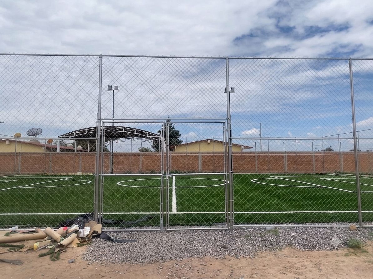 CONSTRUCCIÓN DE CANCHA DE FÚTBOL 5 EN EL CARMEN EN CERRO DE SAN PEDRO