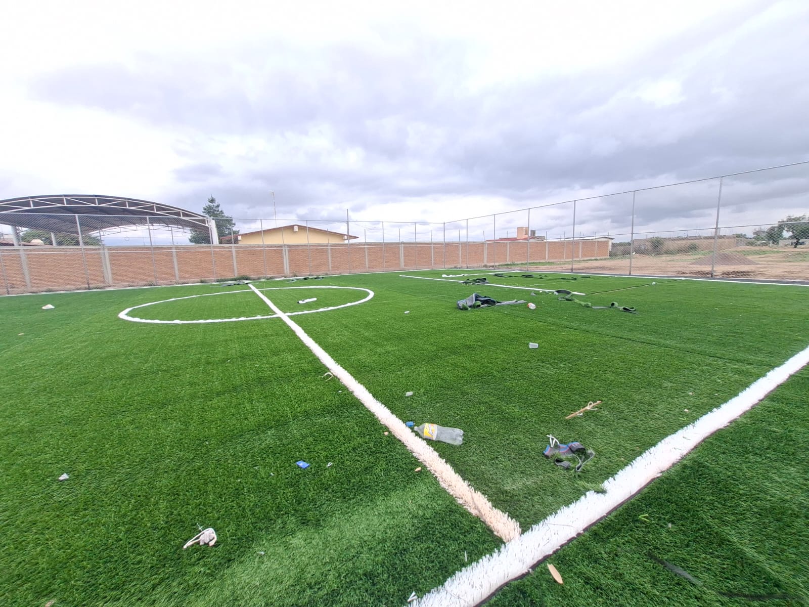 CONSTRUCCIÓN DE CANCHA DE FÚTBOL 5 EN EL CARMEN EN CERRO DE SAN PEDRO