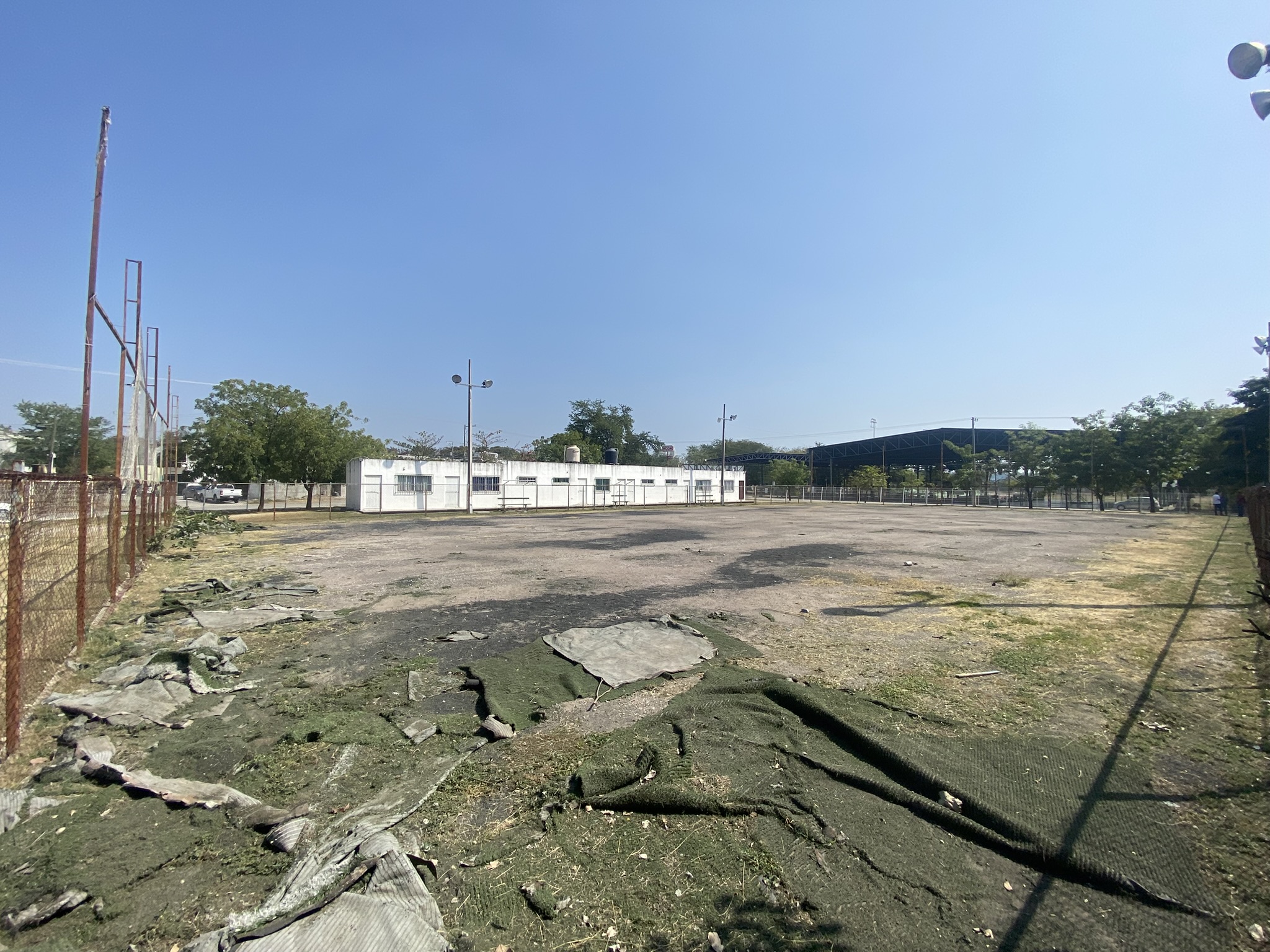 CONSTRUCCIÓN DE CANCHA DE FÚTBOL 5 EN DEPORTIVO MORÍN 2 EN CIUDAD VALLES