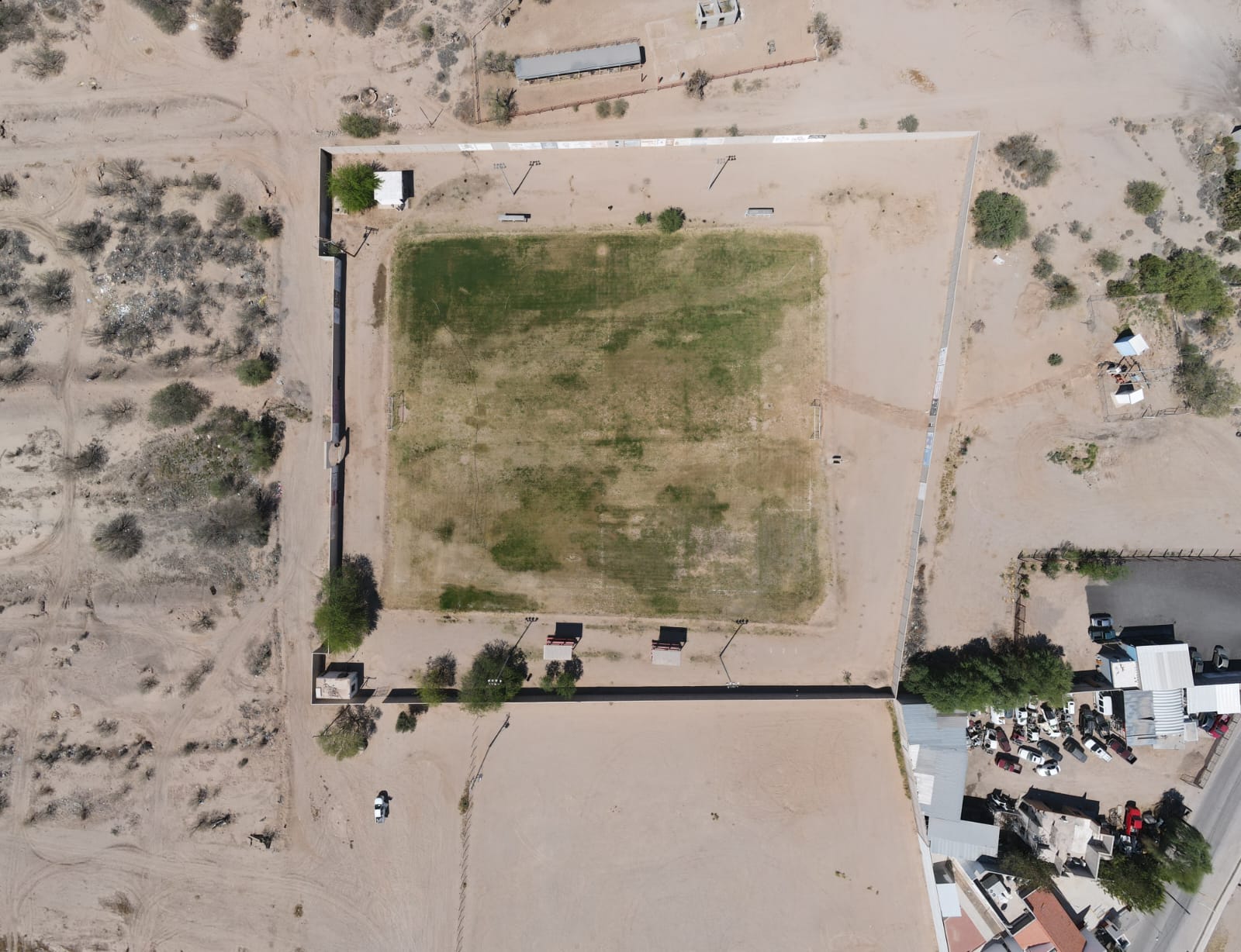 REHABILITACIÓN DE CANCHA FÚTBOL 11 EN ESTADIO MUNICIPAL DE BÉISBOL EN GENERAL PLUTARCO ELÍAS CALLES