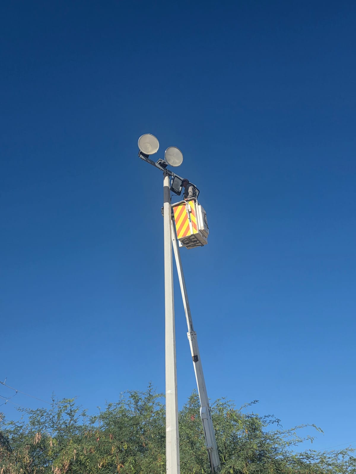 REHABILITACIÓN DE CANCHA FÚTBOL 11 EN ESTADIO MUNICIPAL DE BÉISBOL EN GENERAL PLUTARCO ELÍAS CALLES