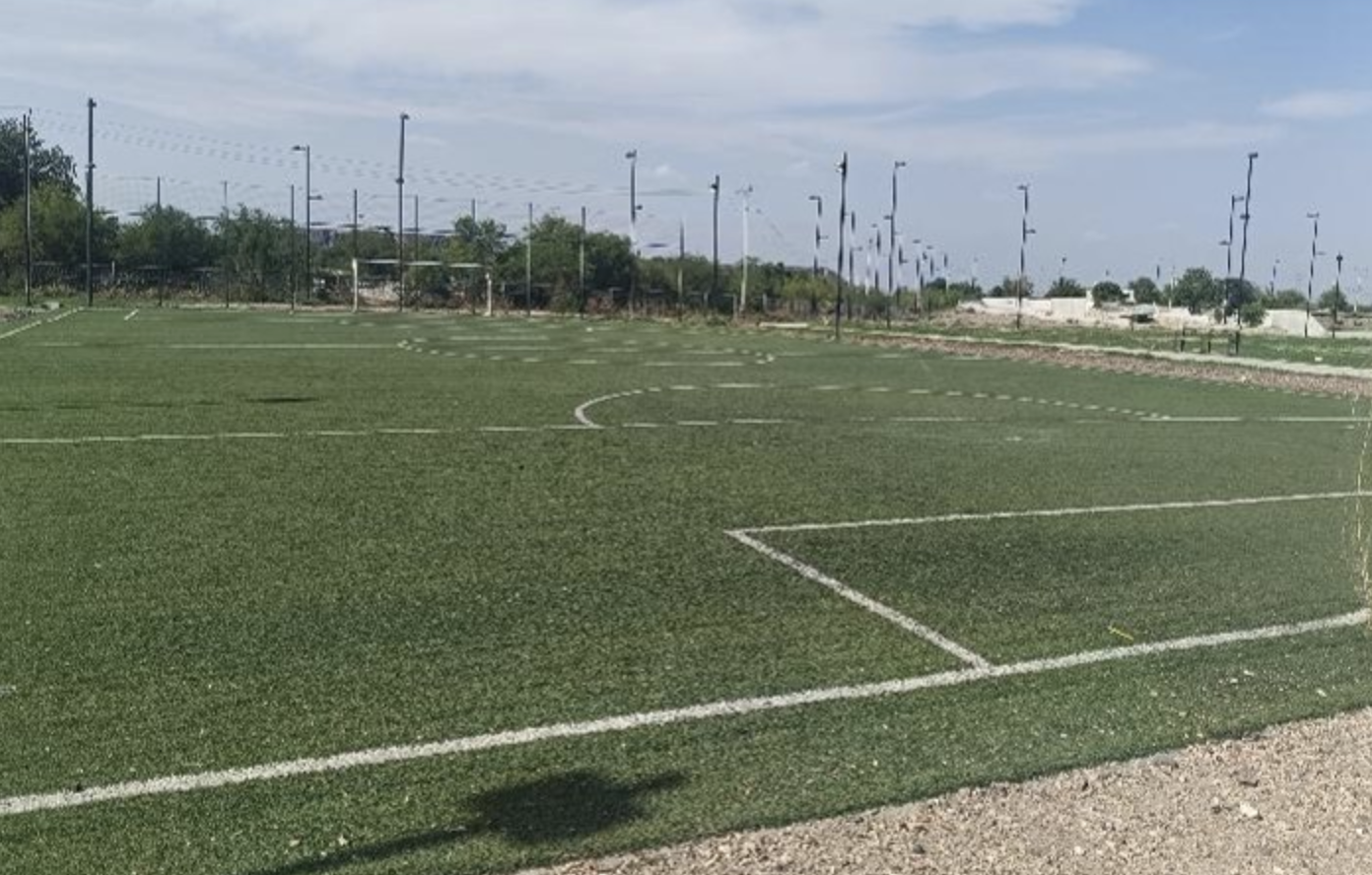 REHABILITACIÓN DE CANCHA FÚTBOL 7 EN POLIDEPORTIVO PALAÚ EN MUZQUIZ 3