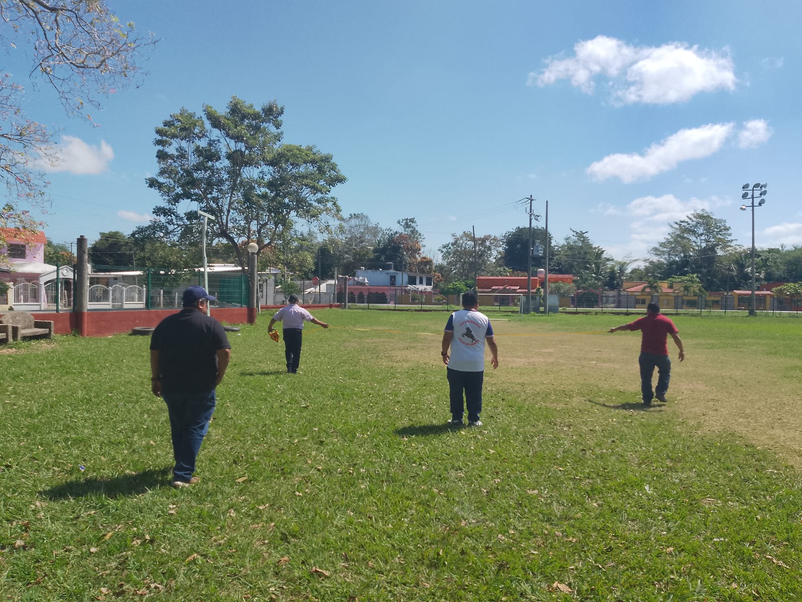 CONSTRUCCIÓN DE CANCHA DE FÚTBOL 5 EN LA UNIDAD DEPORTIVA DEL POBLADO IQUINUAPA EN JALPAN DE MÉNDEZ