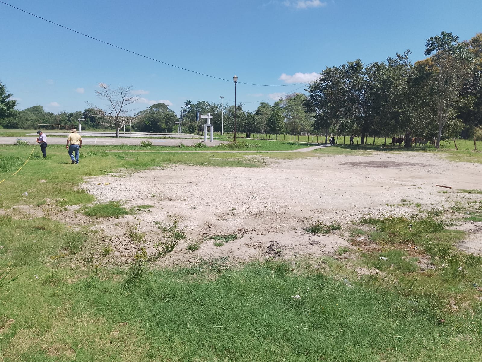 CONSTRUCCIÓN DE CANCHA DE FÚTBOL 5 EN LA UNIDAD DEPORTIVA DE LA VILLA JALUPA EN JALPA DE MÉNDEZ
