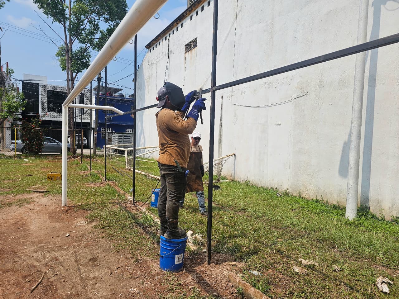 REHABILITACIÓN DE CANCHA DE FÚTBOL 7 EN EL FRACC DANIEL ESPINOSA GALINDO HUAPINOL EN CENTRO