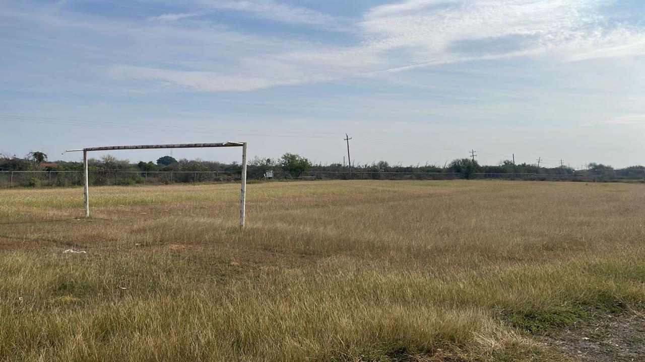CONSTRUCCIÓN DE CANCHA DE FÚTBOL 5 EN UNIDAD DEPORTIVA REVOLUCIÓN VERDE 1 EN VICTORIA
