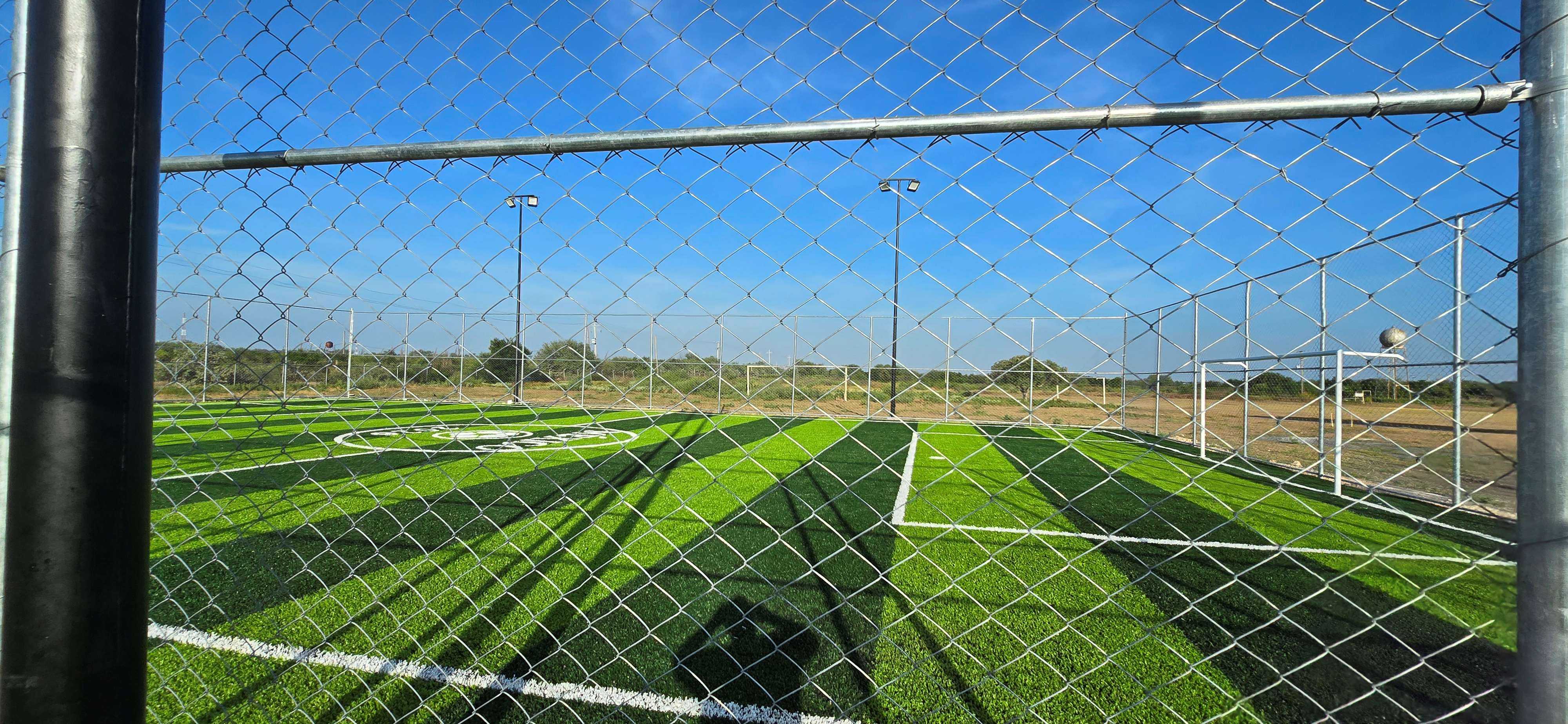 CONSTRUCCIÓN DE CANCHA DE FÚTBOL 5 EN UNIDAD DEPORTIVA REVOLUCIÓN VERDE 2 EN VICTORIA