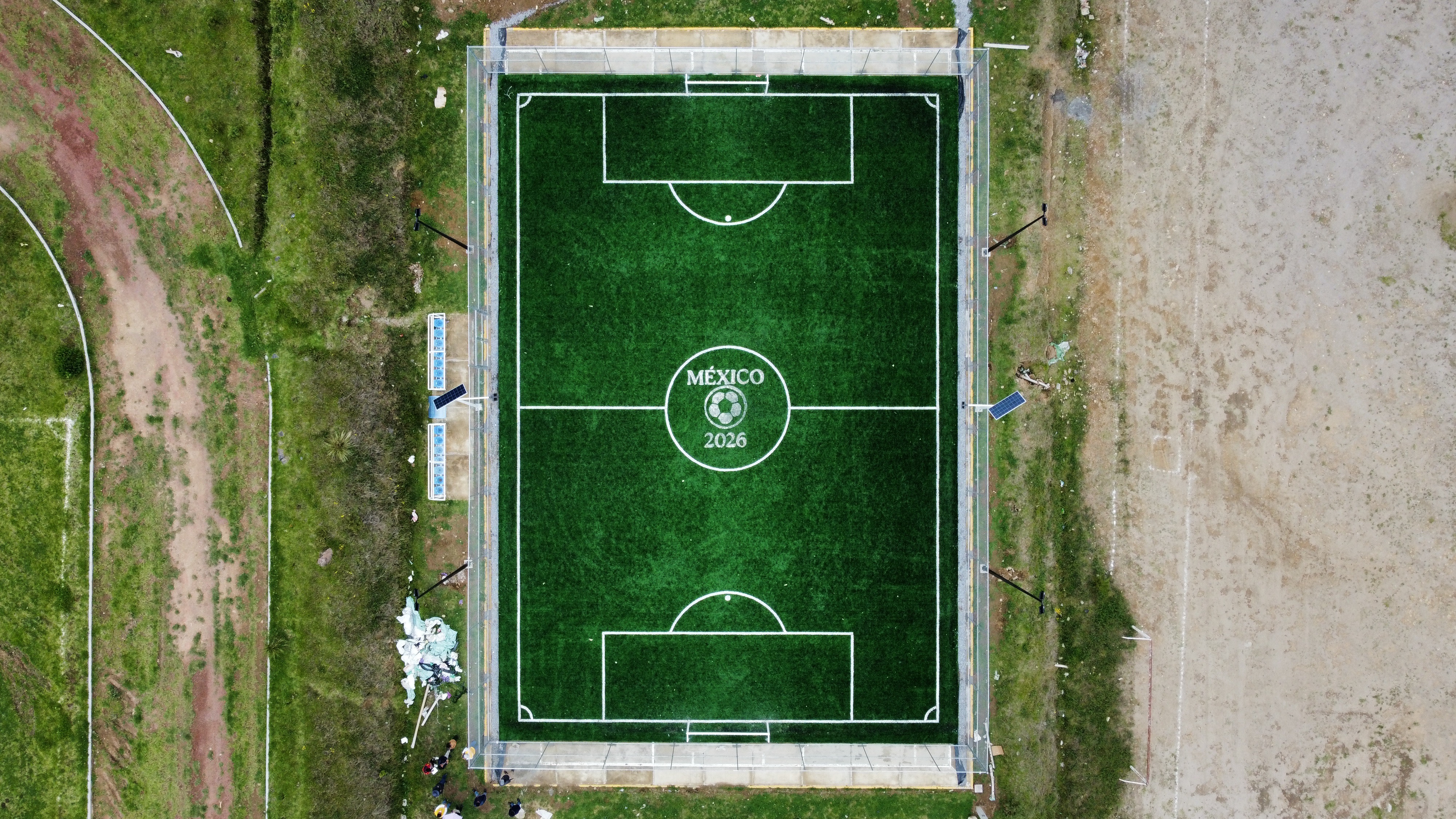 CONSTRUCCIÓN DE CANCHA DE FÚTBOL 5 EN UNIDAD DEPORTIVA TETLANOHCAN