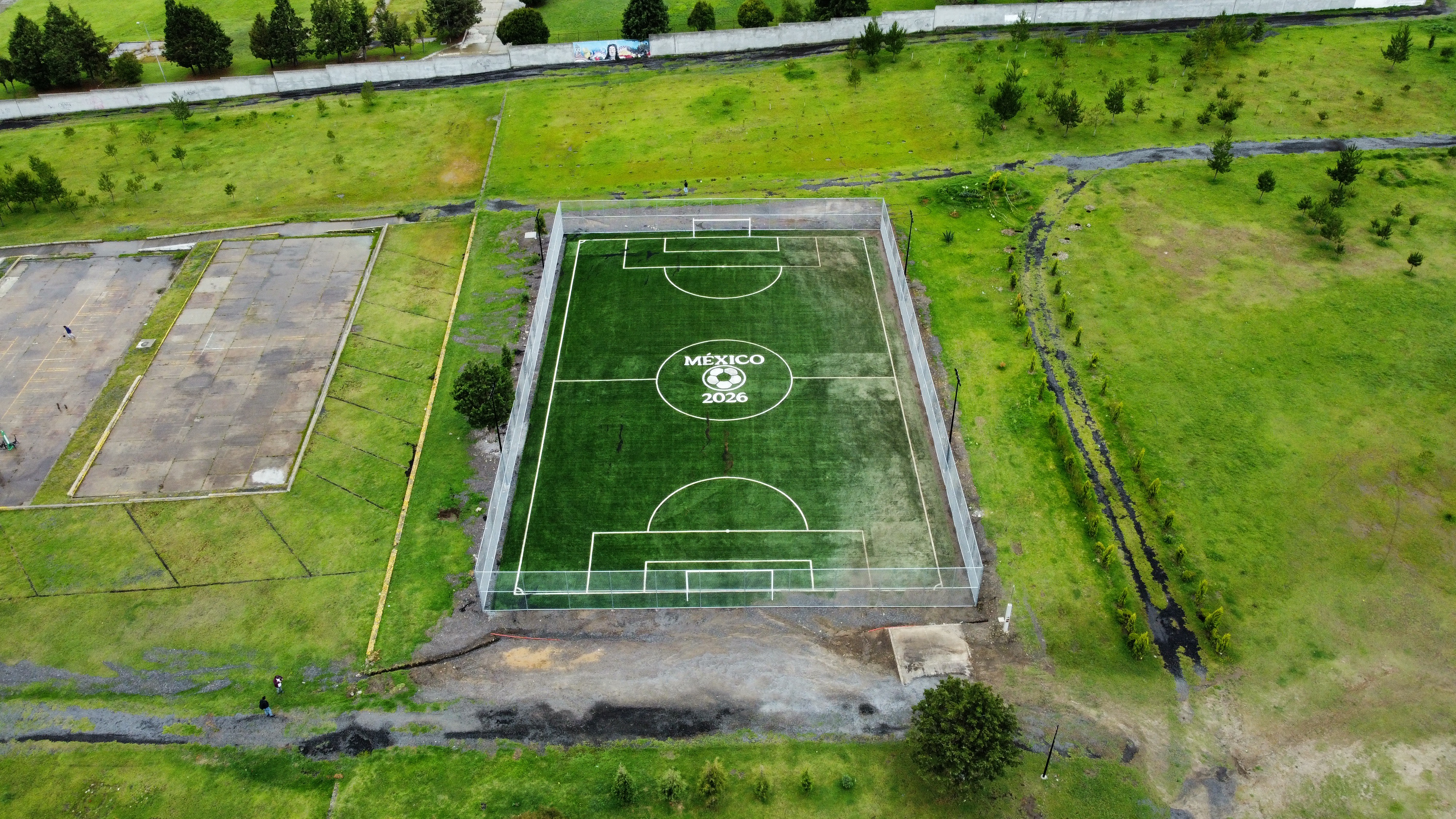 CONSTRUCCIÓN DE CANCHA DE FÚTBOL 7 EN PARQUE ANDÉN EN APIZACO
