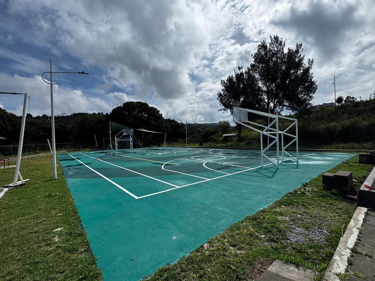 REHABILITACIÓN DE MULTICANCHA EN LA UNIDAD DEPORTIVA EL CHAMIZAL 2 EN SAN JUAN HUACTZINCO