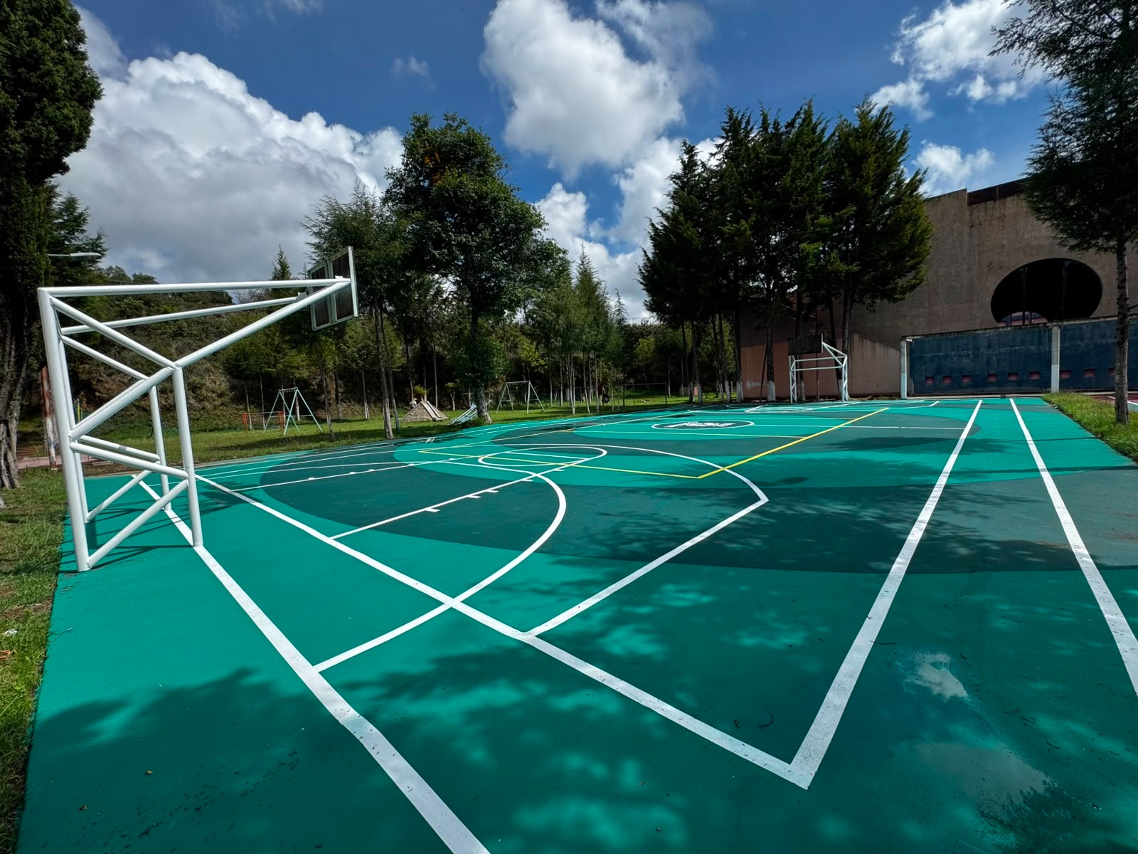 REHABILITACIÓN DE MULTICANCHA EN LA UNIDAD DEPORTIVA SANTA APOLONIA TEACALCO 2 