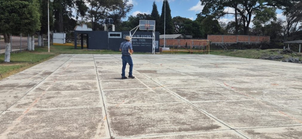 REHABILITACIÓN DE MULTICANCHA EN ESPACIO DEPORTIVO DE TERCERA SECC OCOTITLA 