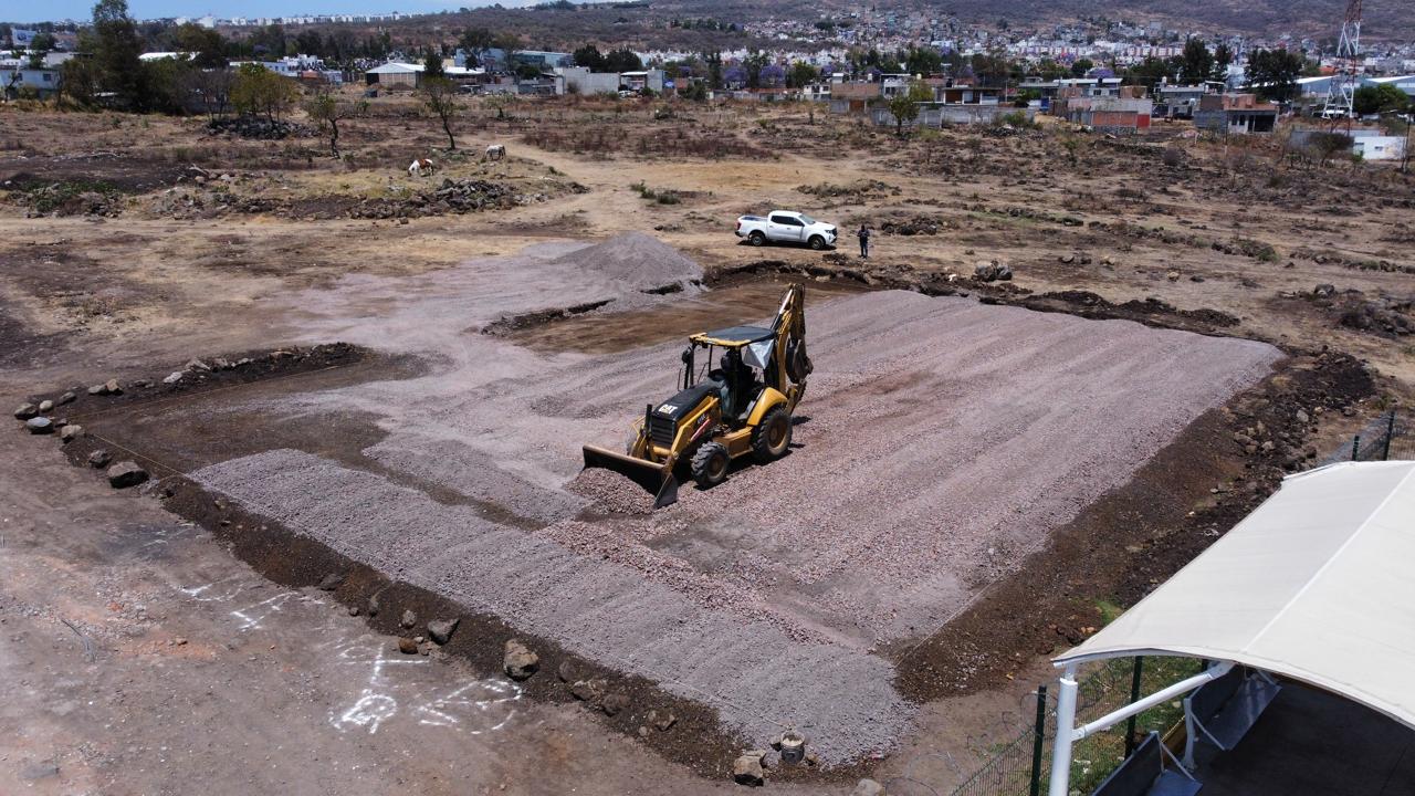 CONSTRUCCIÓN DE CANCHA FÚTBOL 5 EN SAN ISIDRO ITZICUARO EN MORELIA