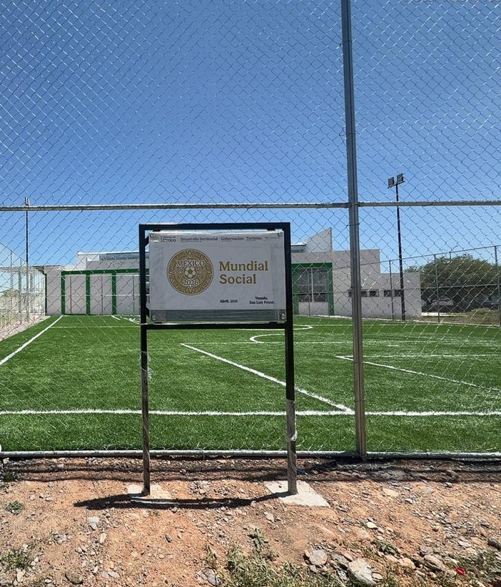 CONSTRUCCIÓN DE CANCHA DE FÚTBOL 5 EN POLIDEPORTIVO SAN JUAN EN VENADO