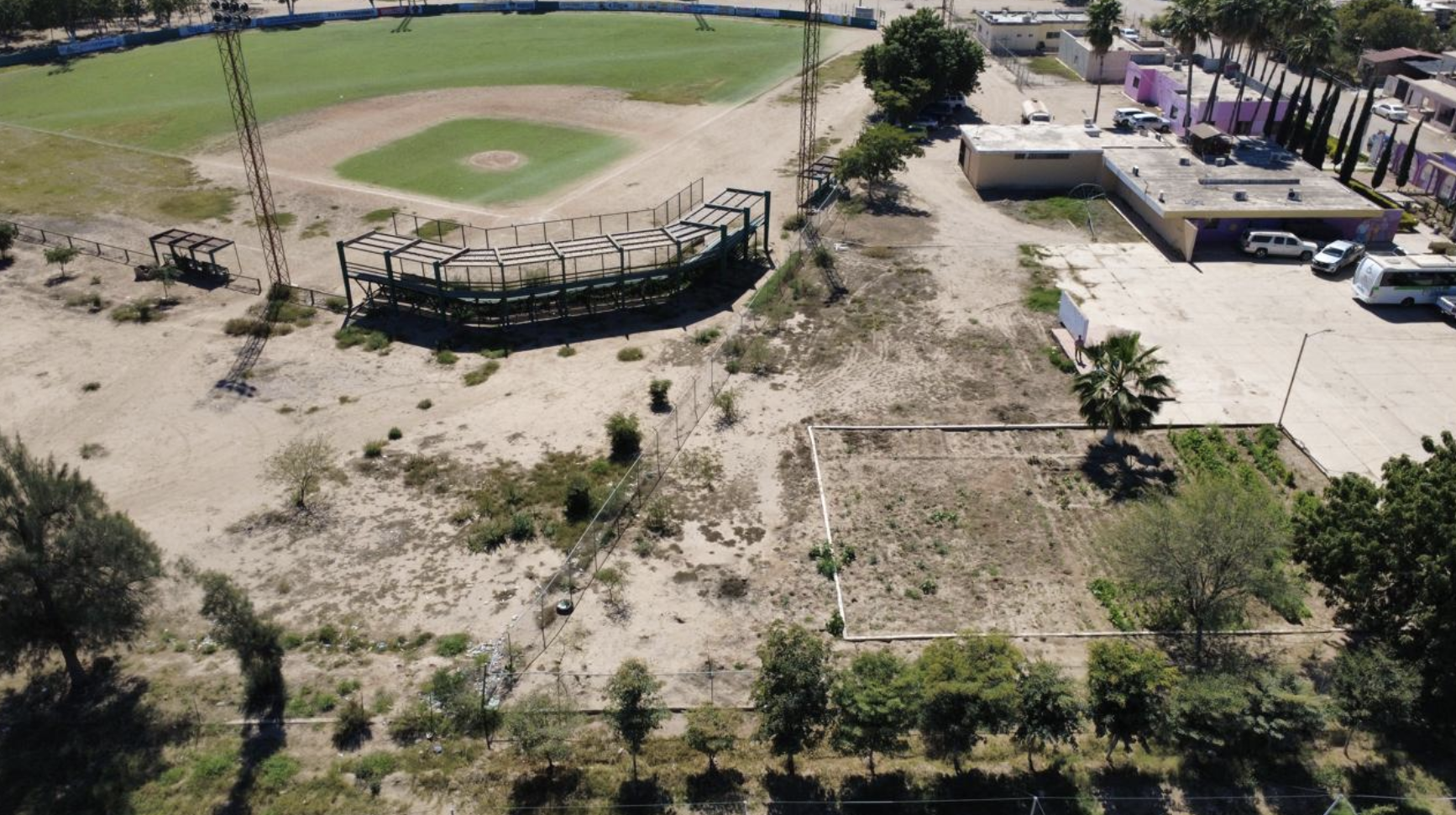 CONSTRUCCIÓN DE CANCHA FÚTBOL 5 EN ETCHOJOA 2