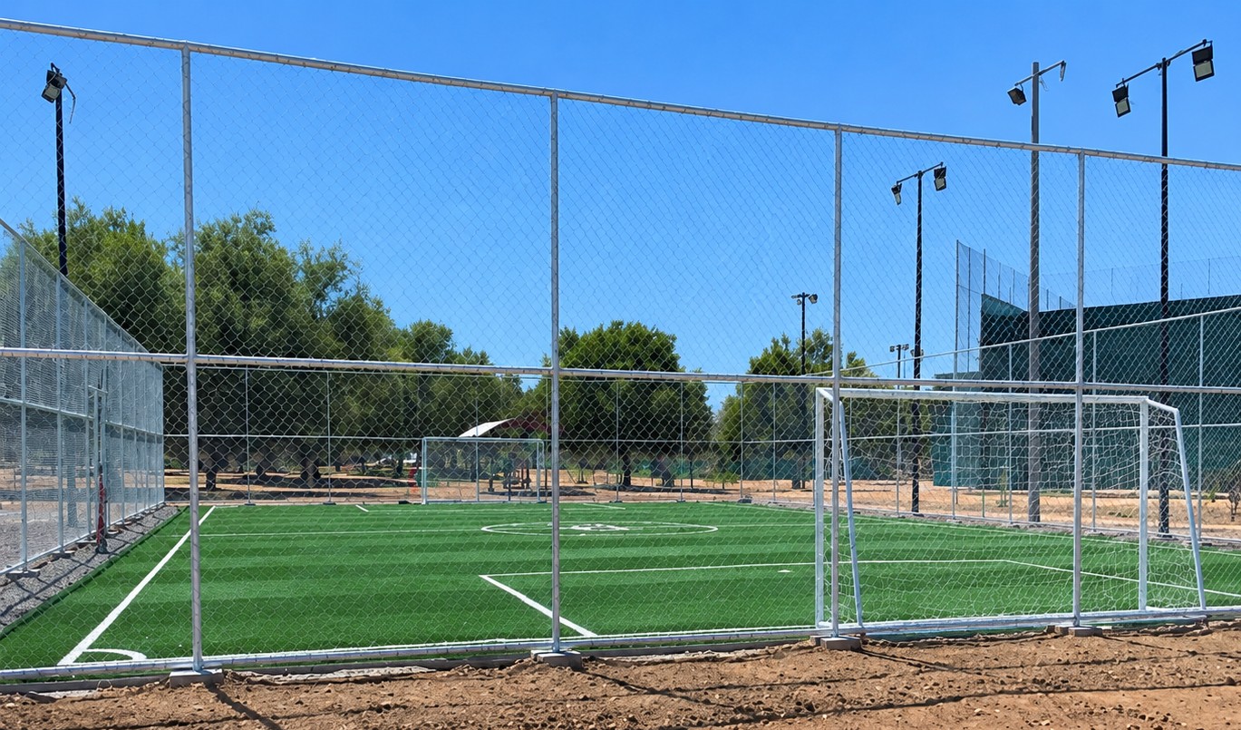 CONSTRUCCIÓN DE CANCHA FÚTBOL 5 EN PARQUE CENTENARIO EN MEXICALI