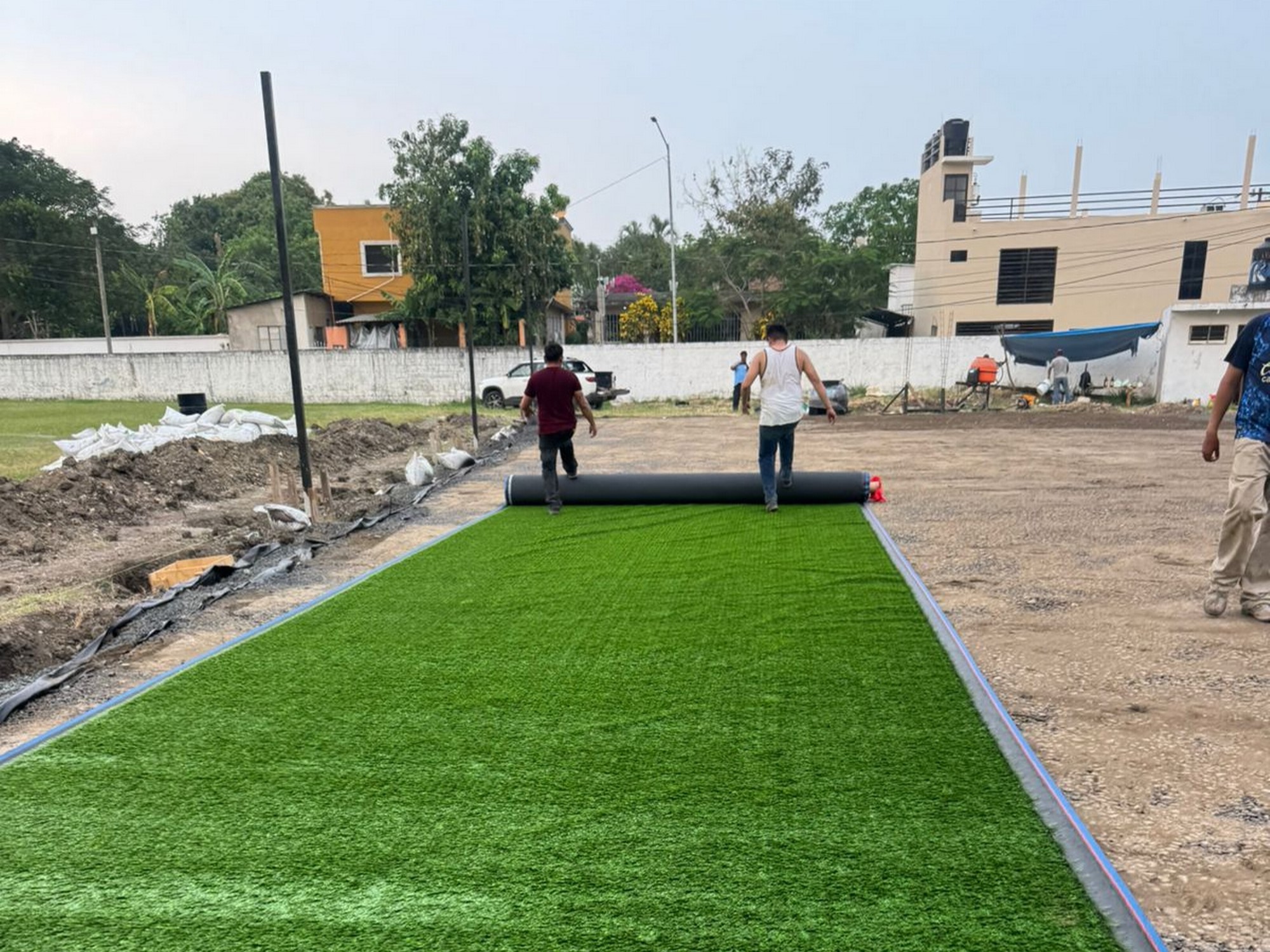 CONSTRUCCIÓN DE CANCHA DE FÚTBOL 5 EN CAMPO JORGE GUTIÉRREZ DE LA C. 16 DE SEPTIEMBRE
