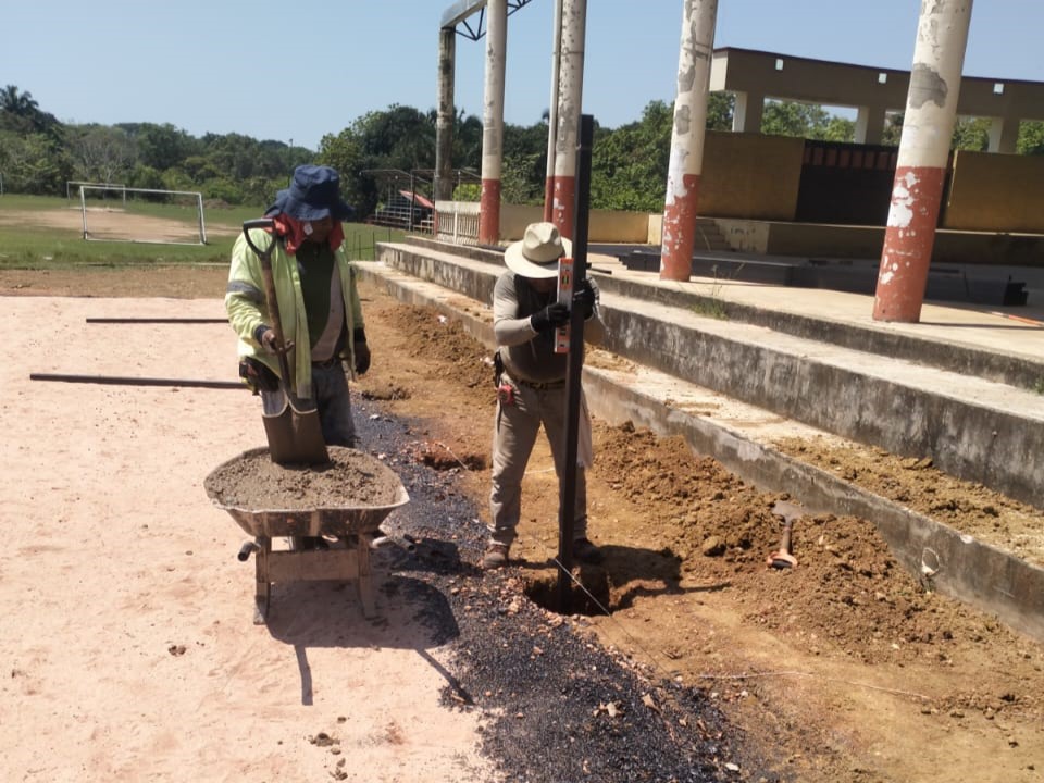 CONSTRUCCIÓN DE CANCHA DE FÚTBOL 5 EN UNIDAD DEPORTIVA SAN VICENTE 