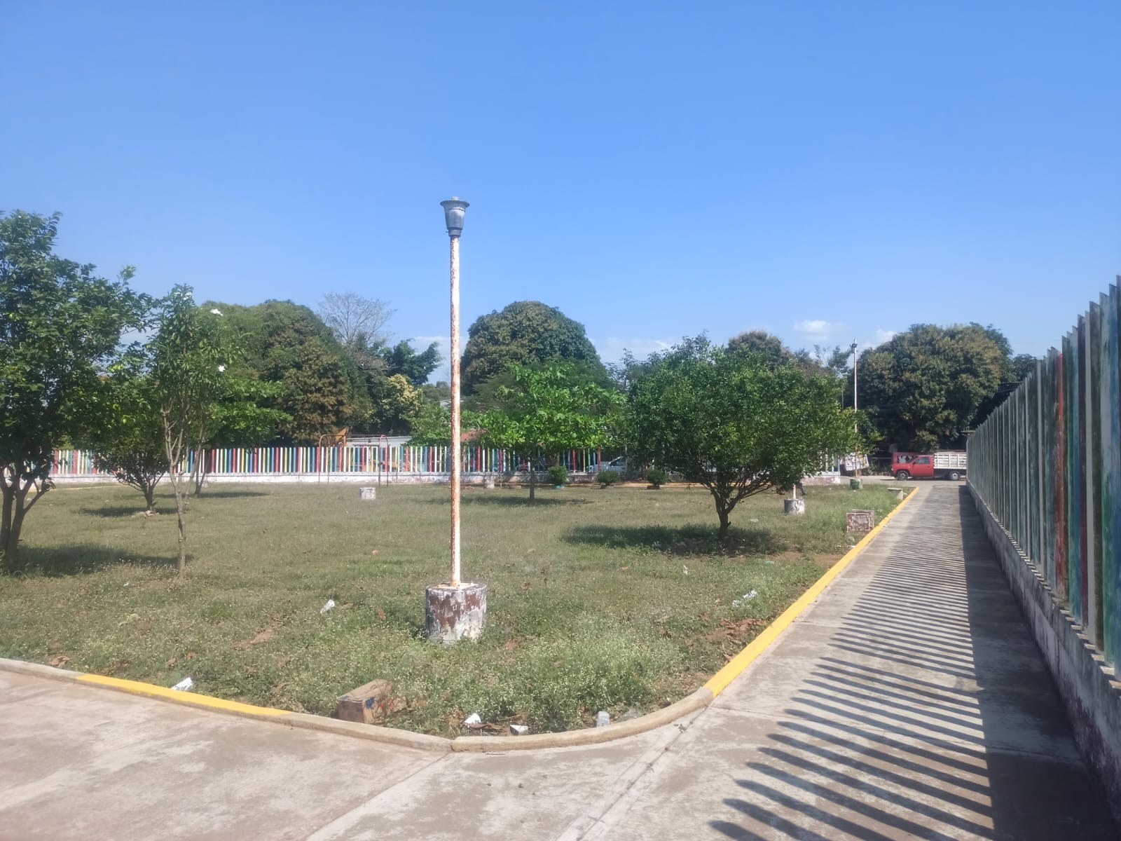CONSTRUCCIÓN DE CANCHA DE FÚTBOL 5 EN PARQUE RECREATIVO EN JOSÉ AZUETA
