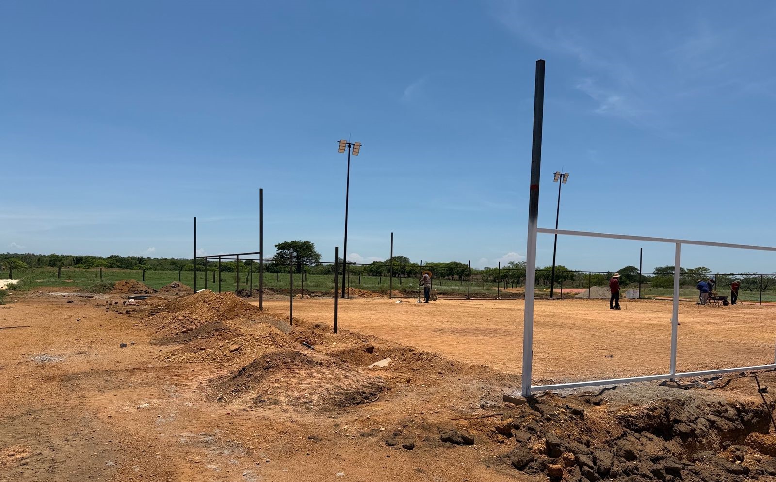 CONSTRUCCIÓN DE CANCHA DE FÚTBOL 5 EN UNIDAD DEPORTIVA PROF. JORGE AULI RAMÍREZ 