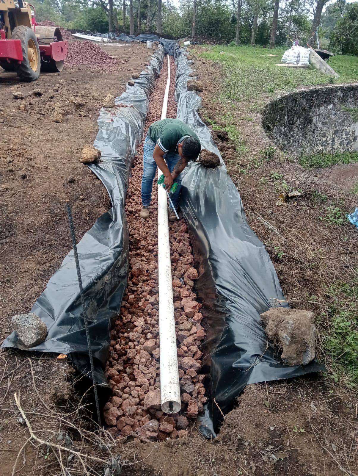 CONSTRUCCIÓN DE CANCHA DE FÚTBOL 5 EN UNIDAD DEPORTIVA NAOLINCO 