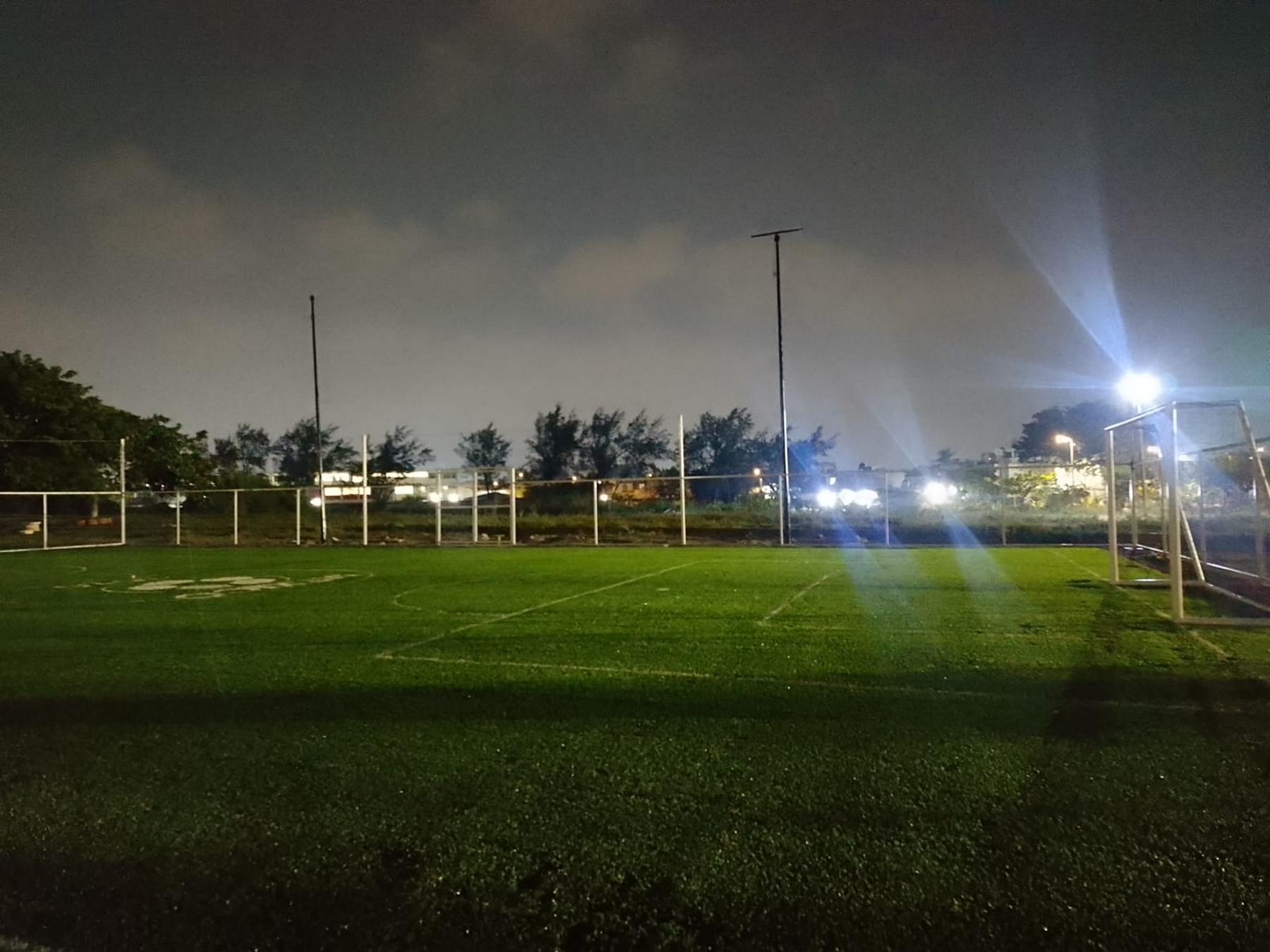 CONSTRUCCIÓN DE CANCHA DE FÚTBOL 5 EN CAMPO DEPORTIVO LA PINERA (CASA DE LA TIERRA) 