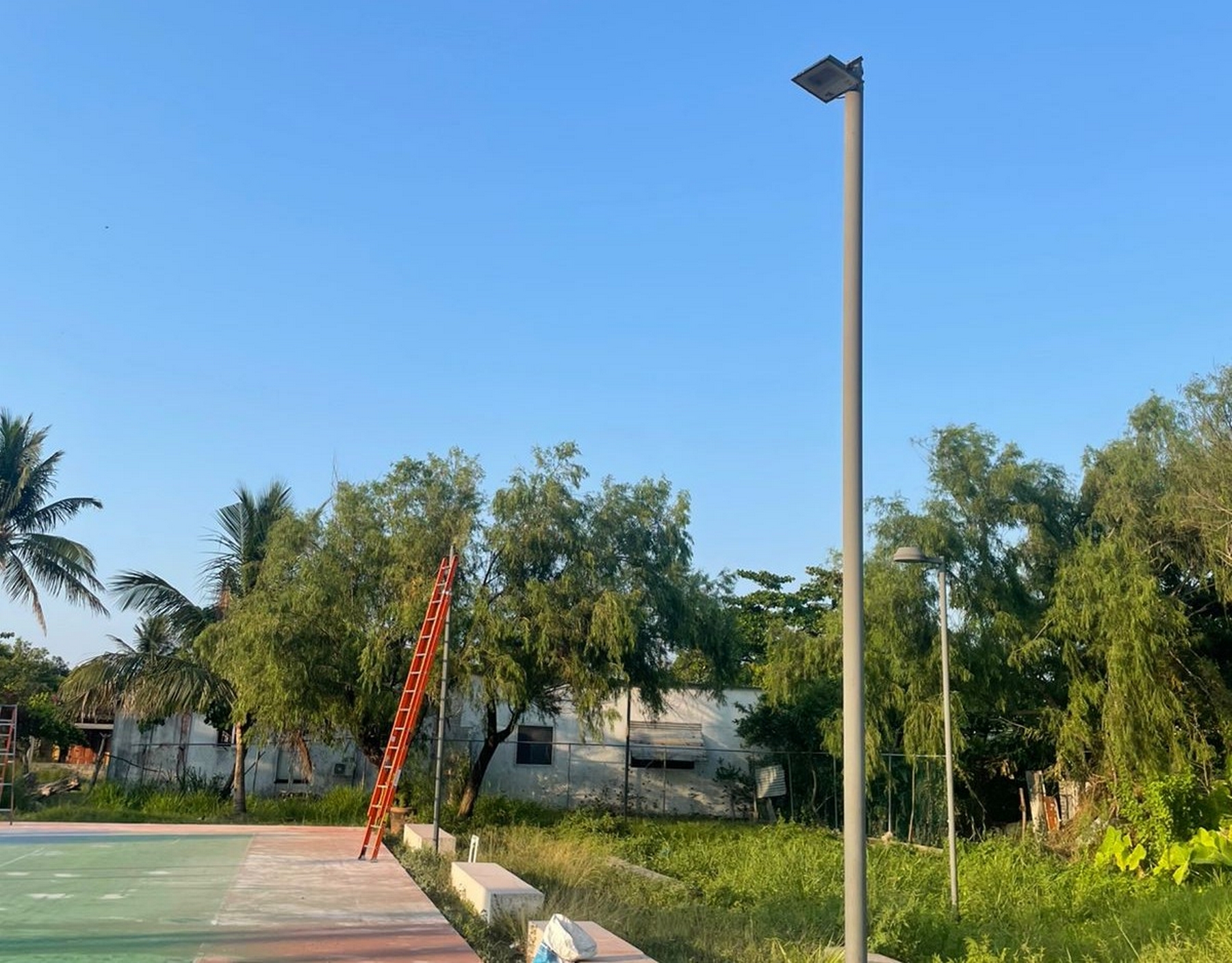 REHABILITACIÓN DE MULTICANCHA EN CENTRO DE DESARROLLO COMUNITARIO CON ESPACIO PÚBLICO Y MÓDULO DEPORTIVO EN LA COLONIA NUEVA CALZADAS (MULTICANCHA 1)