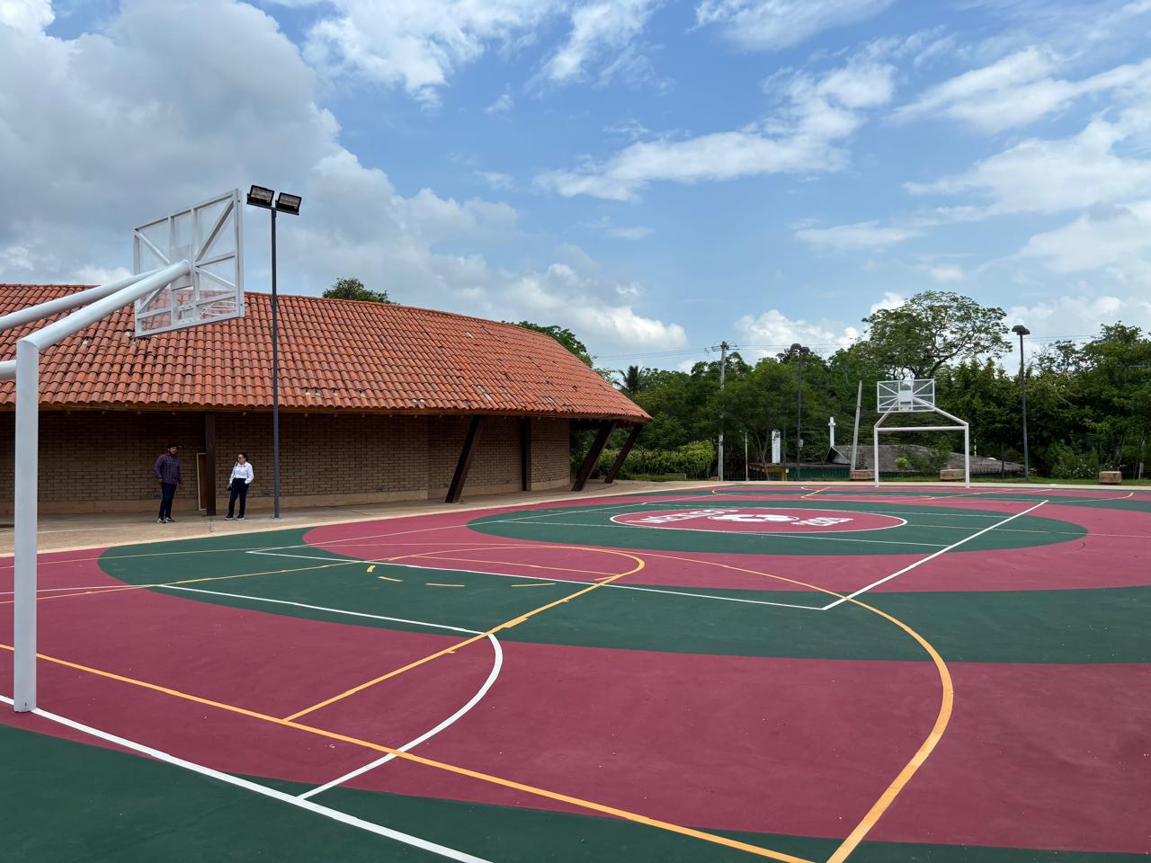 REHABILITACIÓN DE MULTICANCHA EN UNIDAD DEPORTIVA Y CONSTRUCCIÓN DE CENTRO DE DESARROLLO COMUNITARIO (CDC) EN LA COL.NUEVA ESPERANZA (MULTICANCHA 2) 