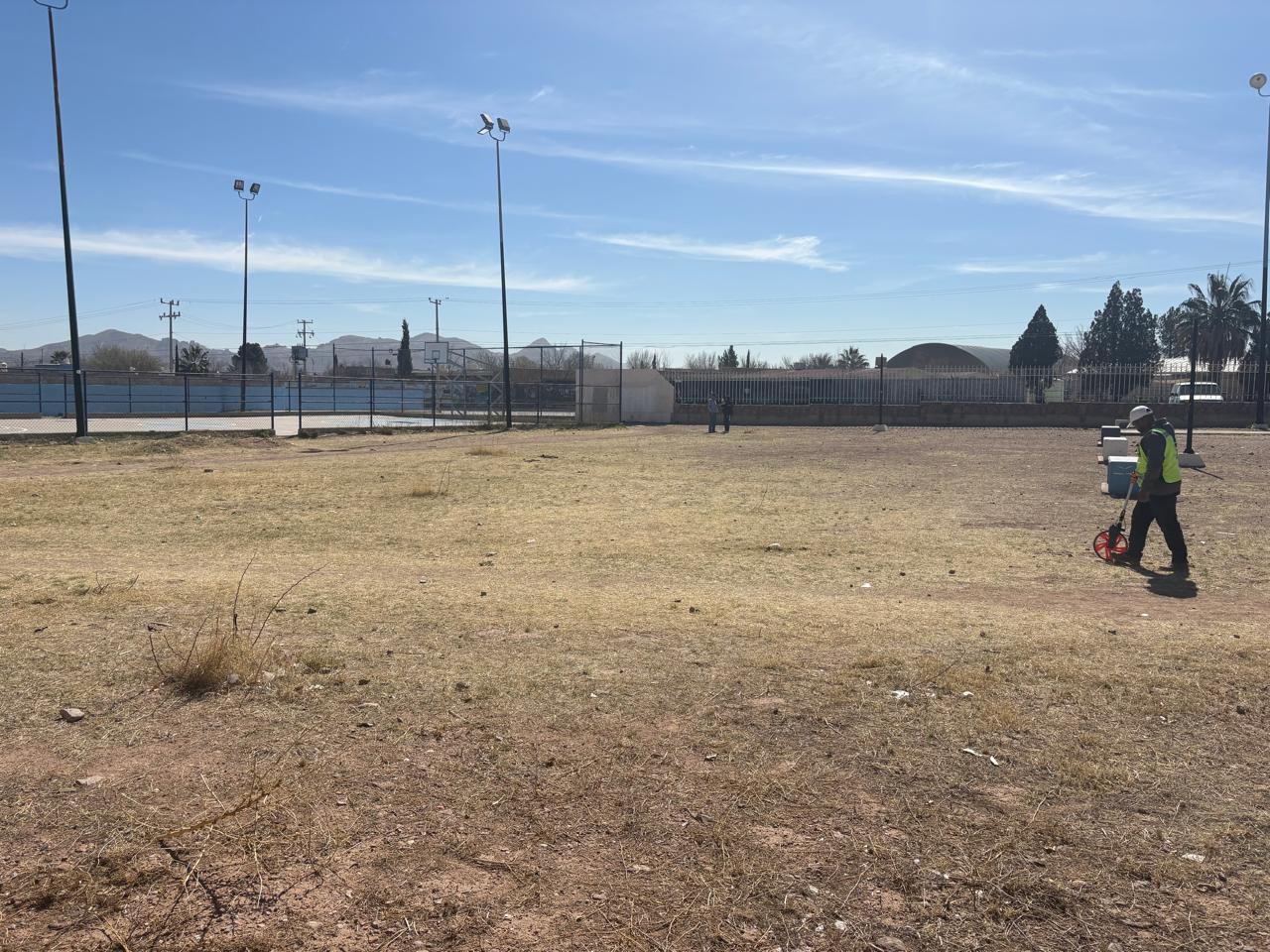 CONSTRUCCION DE CANCHA DE FÚTBOL 5 EN UNIDAD DEPORTIVA EL PORVENIR EN CHIHUAHUA