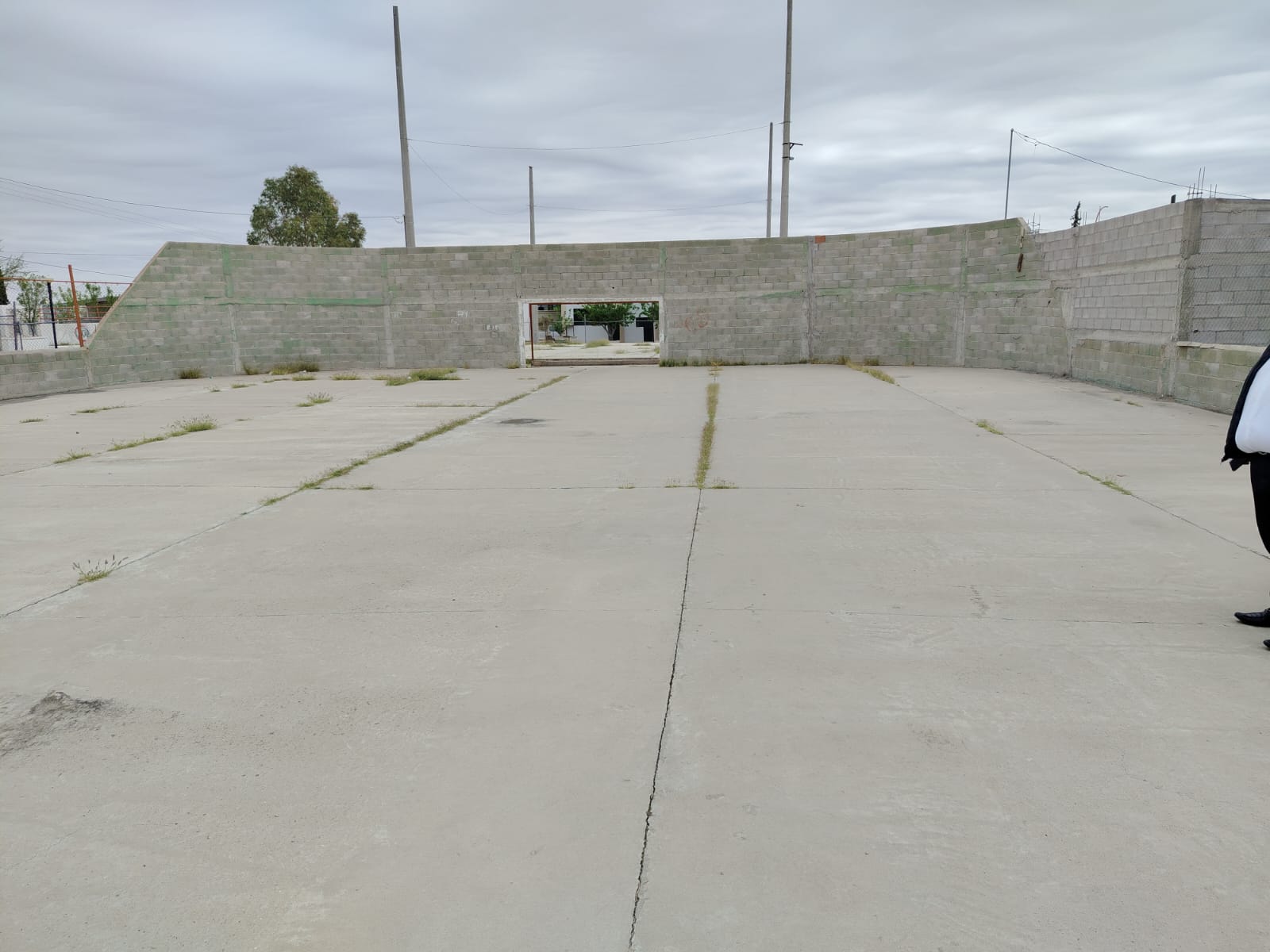REHABILITACIÓN DE CANCHA FÚTBOL 5 EN DEPORTIVA LA CRUZ EN LA CRUZ