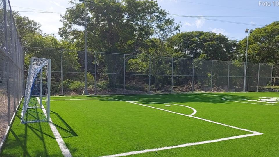 CONSTRUCCIÓN DE CANCHA DE FÚTBOL 5 EN EL TERRENO EN UNION DE LOS PASEOS PORVENIR EN MÉRIDA