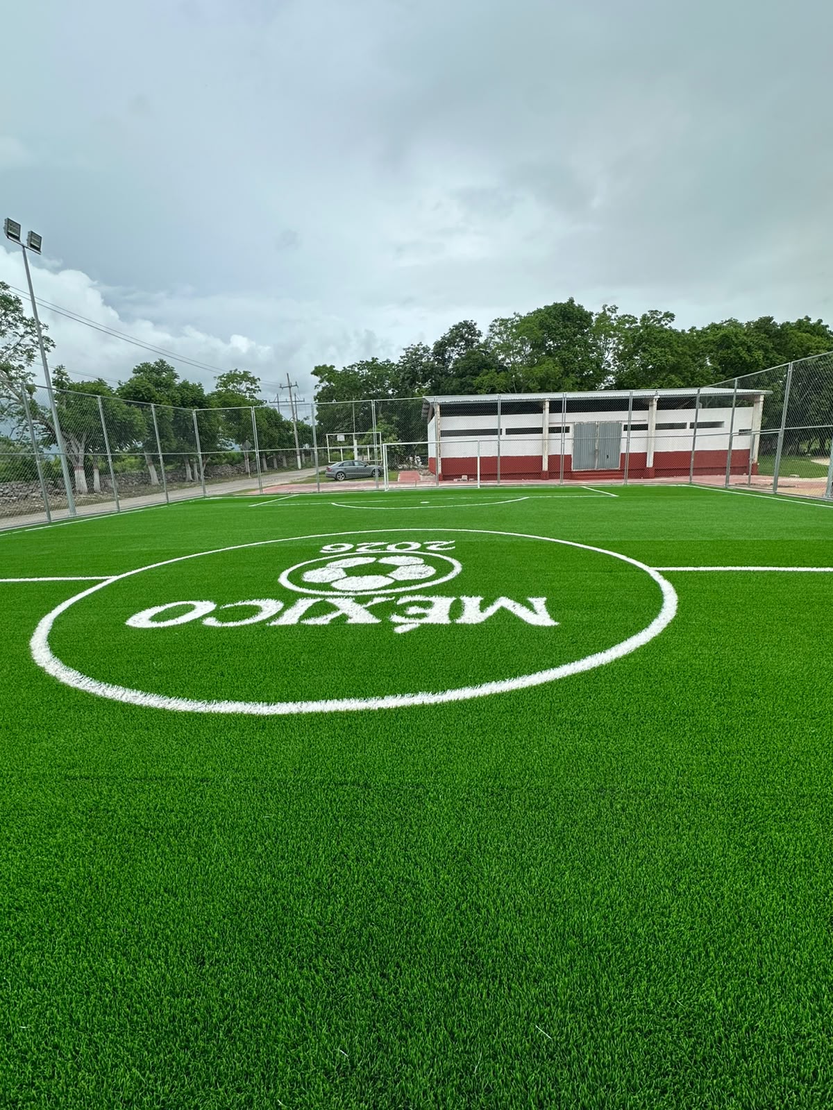 CONSTRUCCIÓN DE CANCHA DE FÚTBOL 5 EN LA UNIDAD DEPORTIVA PANABA EN PANABA