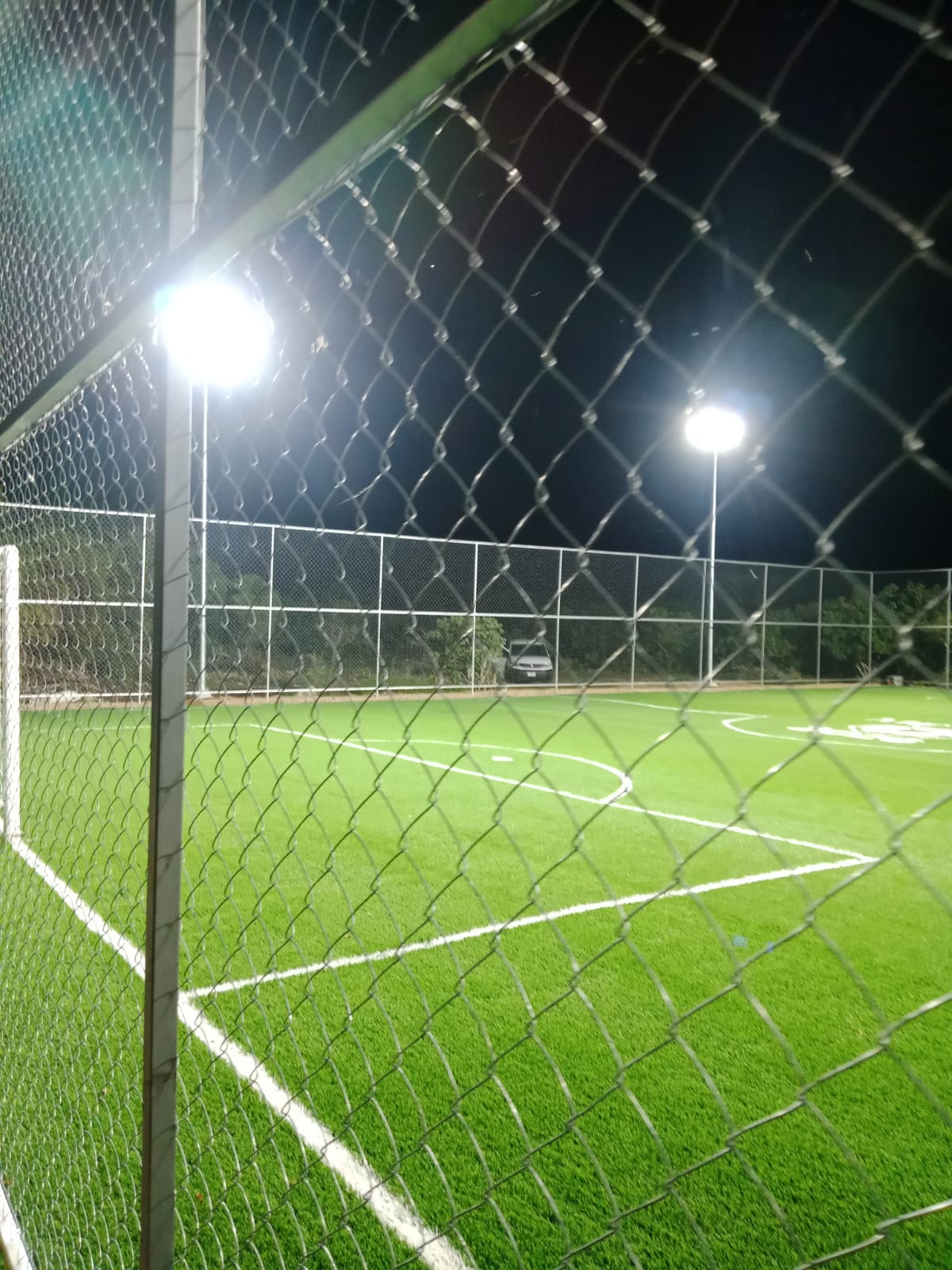 CONSTRUCCIÓN DE CANCHA DE FÚTBOL 5 EN CONAVI SAN FELIPE TABLAJE 4899 EN SAN FELIPE