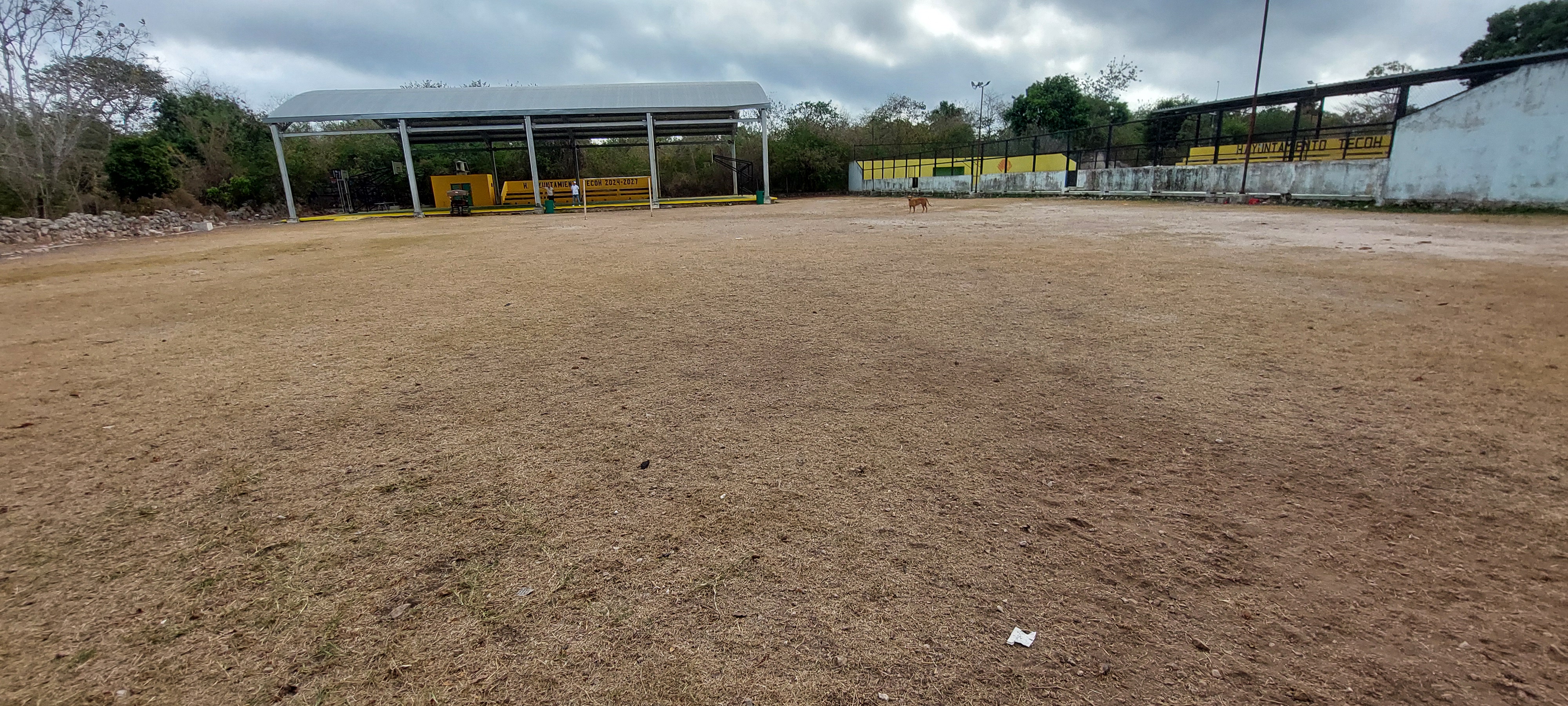 CONSTRUCCIÓN DE CANCHA DE FÚTBOL 5 EN LA CANCHA DE FÚTBOL DE USOS MÚLTIPLES EN TECOH