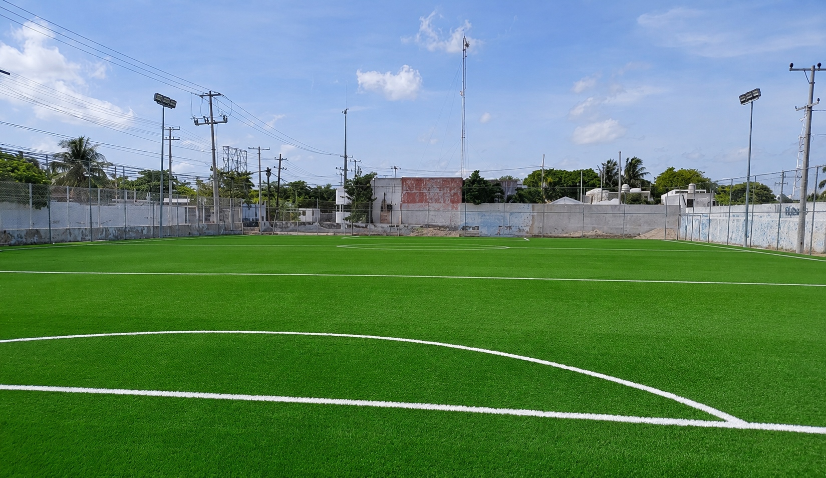 CONSTRUCCIÓN DE CANCHA DE FÚTBOL 7 EN LA CANCHA DE FÚTBOL ARENITAS EN PROGRESO