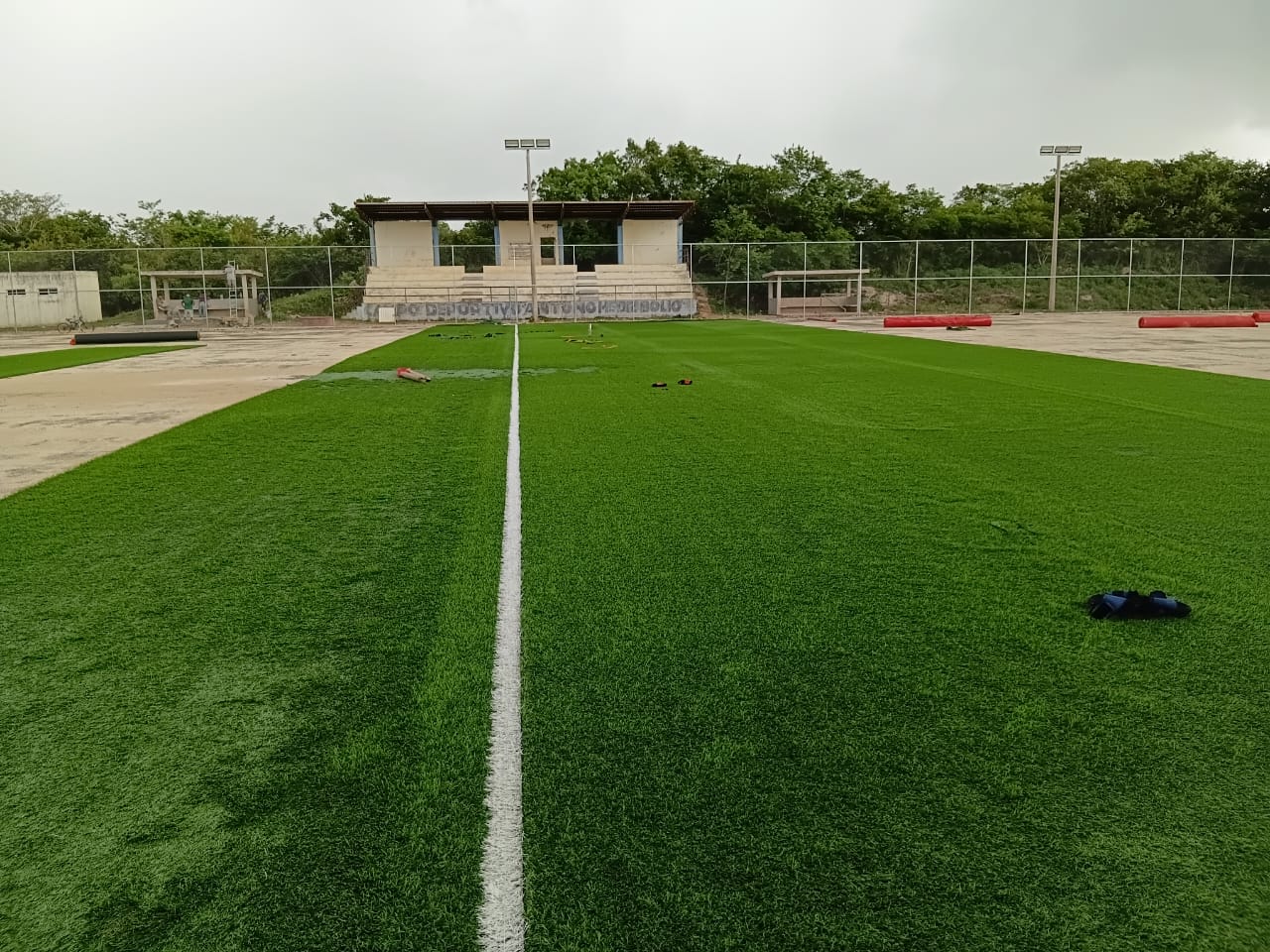 CONSTRUCCIÓN DE CANCHA DE FÚTBOL 11 CAMPO DEPORTIVO ANTONIO MEDIZ BOLIO