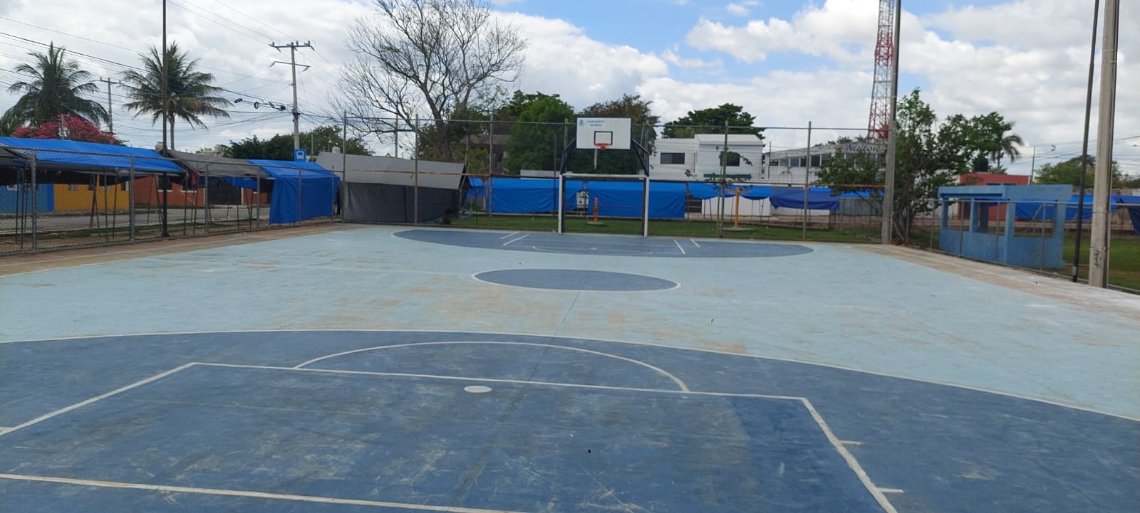 REHABILITACIÓN DE MULTICANCHA EN CANCHA EN MULSAY EN MÉRIDA