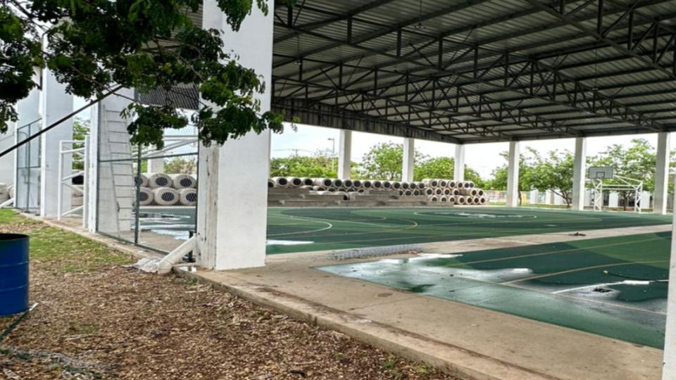 REHABILITACIÓN DE MULTICANCHA EN LAS INSTALACIONES DEPORTIVAS Y PARQUE EL PAPA MULTICANCHA 2 EN MÉRIDA