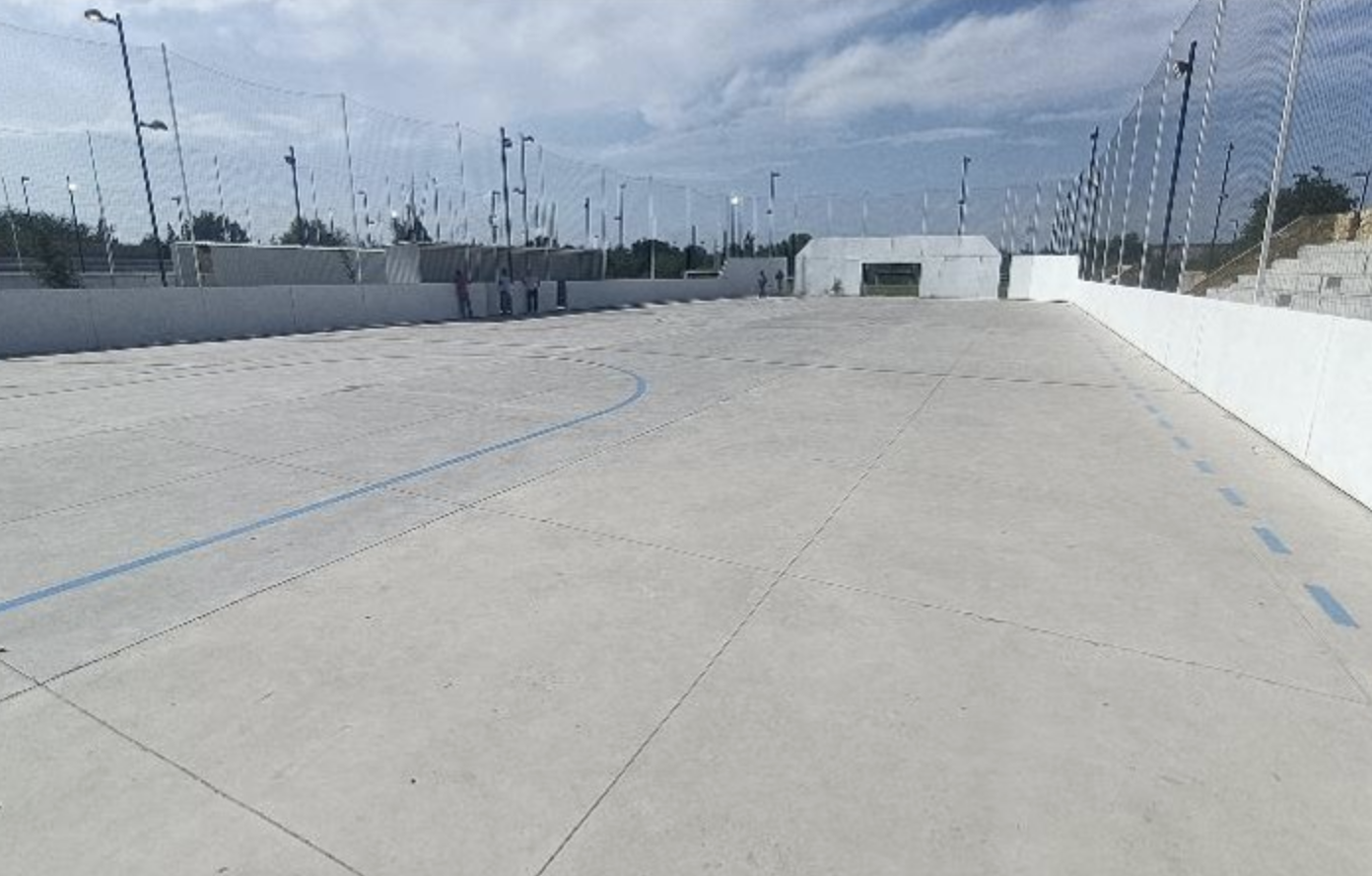 REHABILITACIÓN DE CANCHA FÚTBOL 7 EN POLIDEPORTIVO PALAÚ EN MUZQUIZ 1