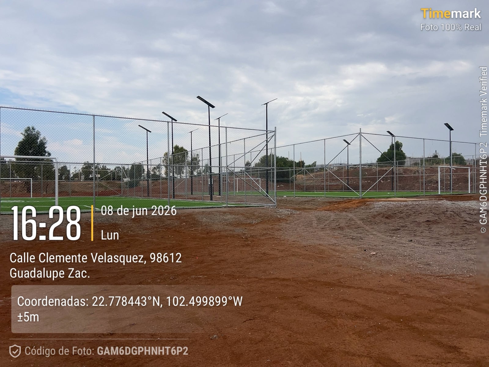 CONSTRUCCIÓN DE CANCHA FÚTBOL 5 EN UNIDAD DEPORTIVA GUADALUPE 2 EN GUADALUPE