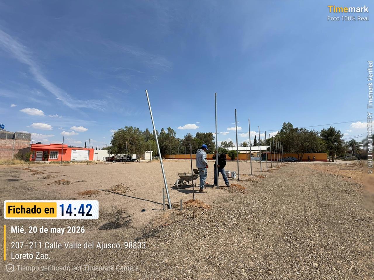 CONSTRUCCIÓN DE CANCHA FÚTBOL 5 EN CENTRO EN LORETO