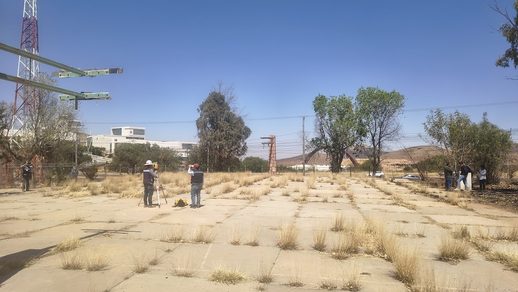 CONSTRUCCIÓN DE CANCHA FÚTBOL 5 EN UNIDAD DEPORTIVA NORTE EN ZACATECAS