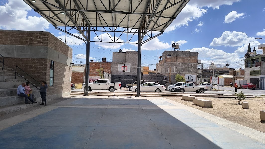 REHABILITACIÓN DE MULTICANCHA EN EL VERGEL EN FRESNILLO